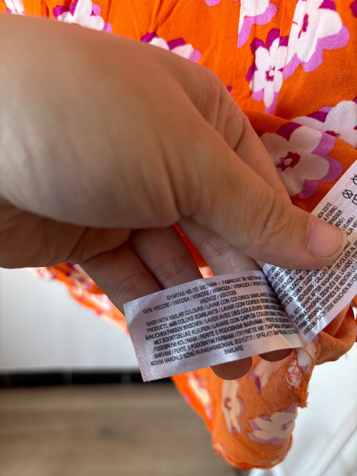 Oranje rokje met bloemetjes