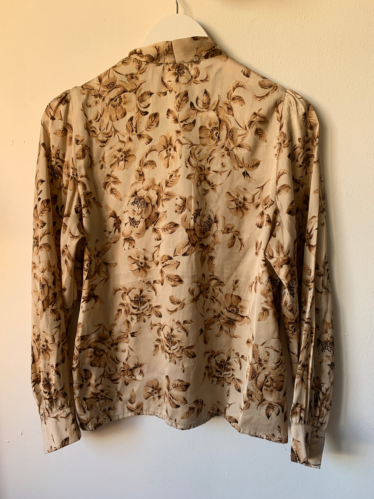 Beige blouse | Elli White | M