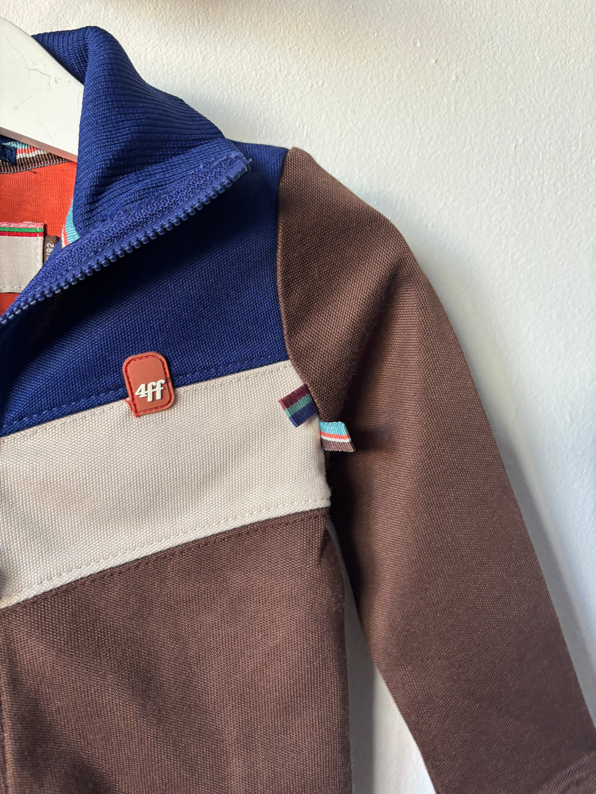 4FF bruine vest 86/92 - nieuwstaat ⭐