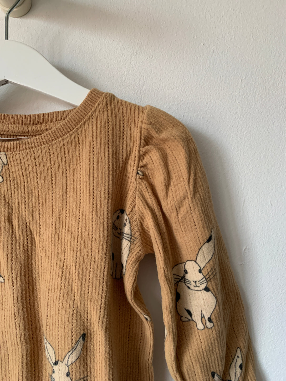 Beige trui | Lötie Kids | 86/92
