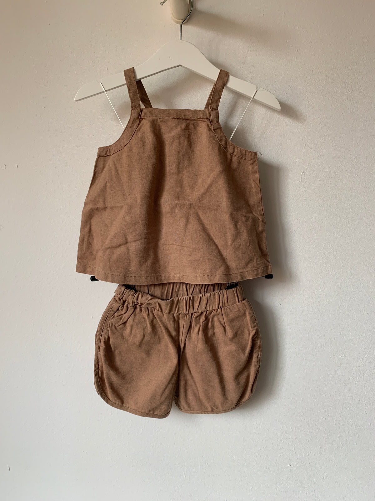 Bruine set | Nanja Massy | 86