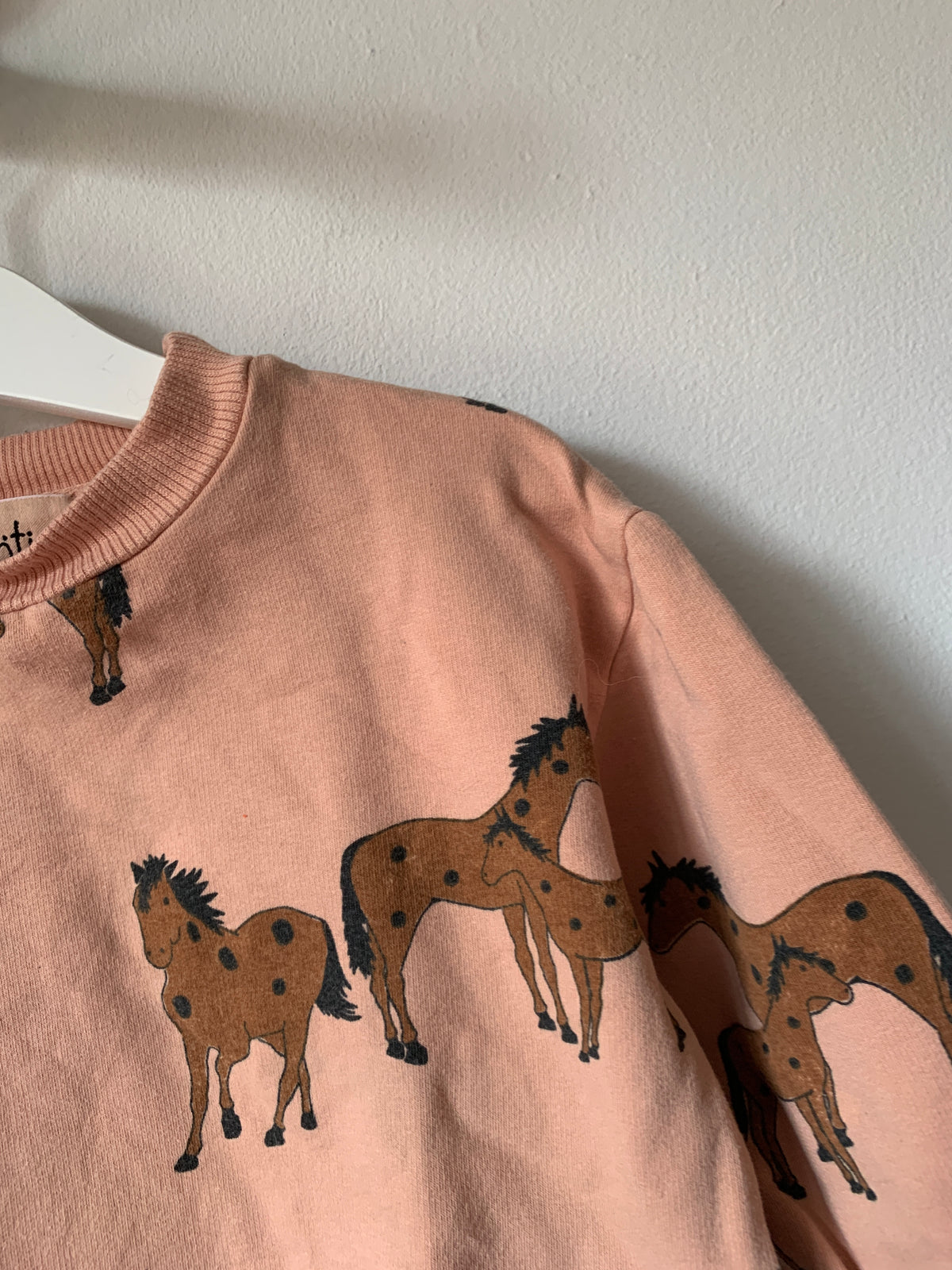 Pasteloranje sweaterjurk | Lötie Kids | 86/92