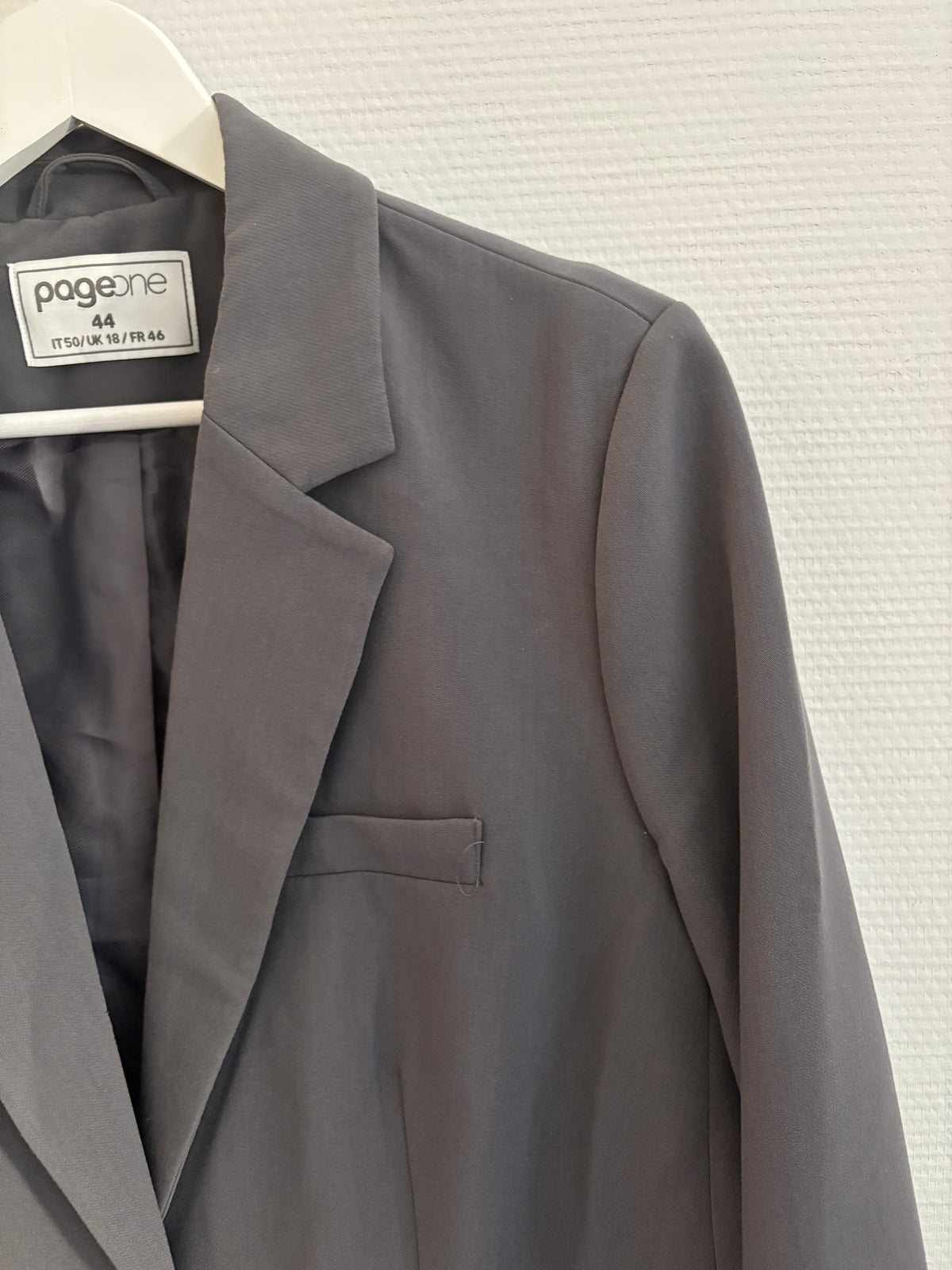 Donkergrijze blazer | PageOne | 44