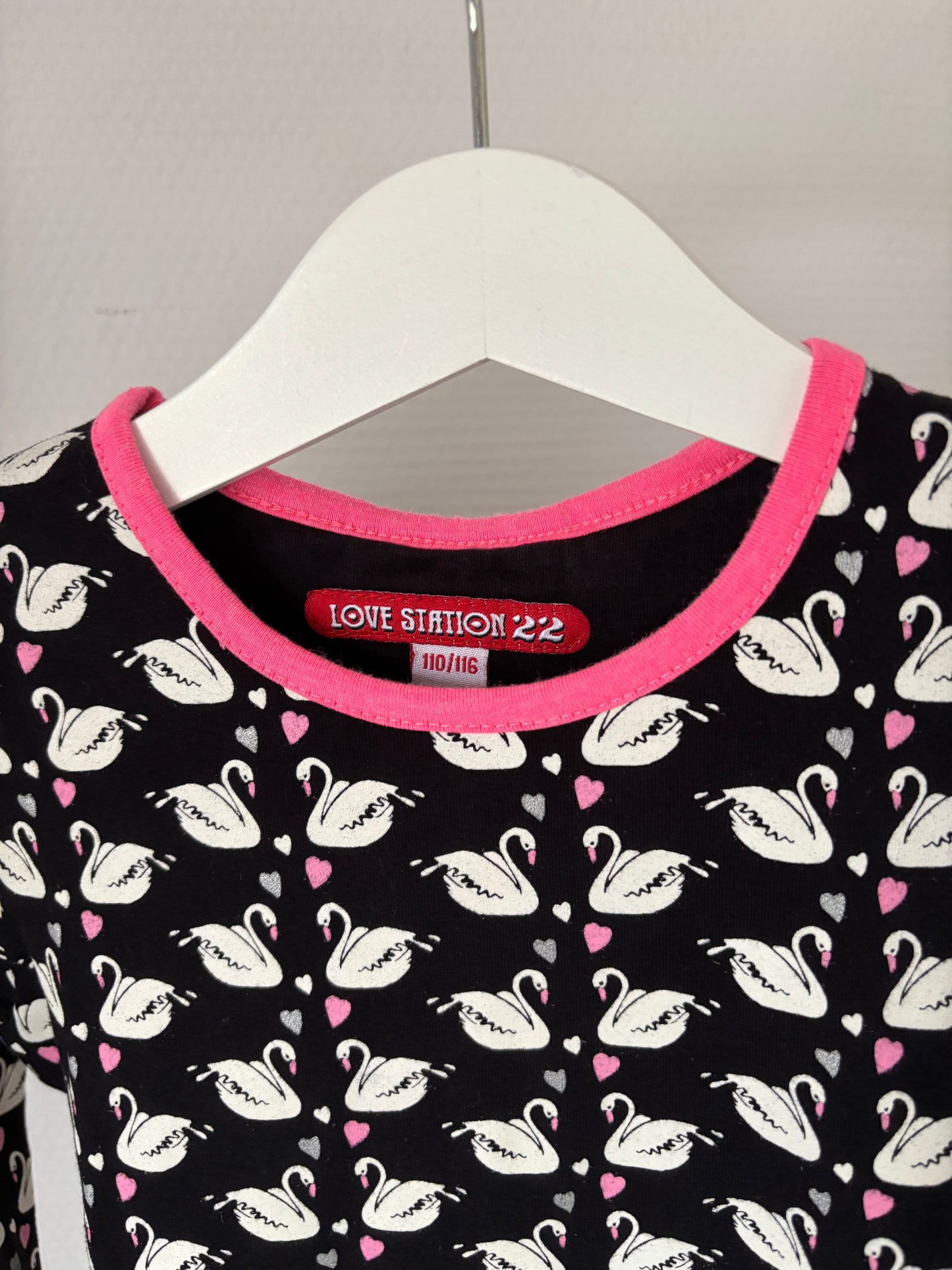 Zwarte jurk met ganzen