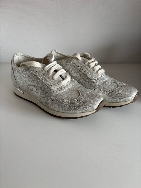 Zilveren sneakers