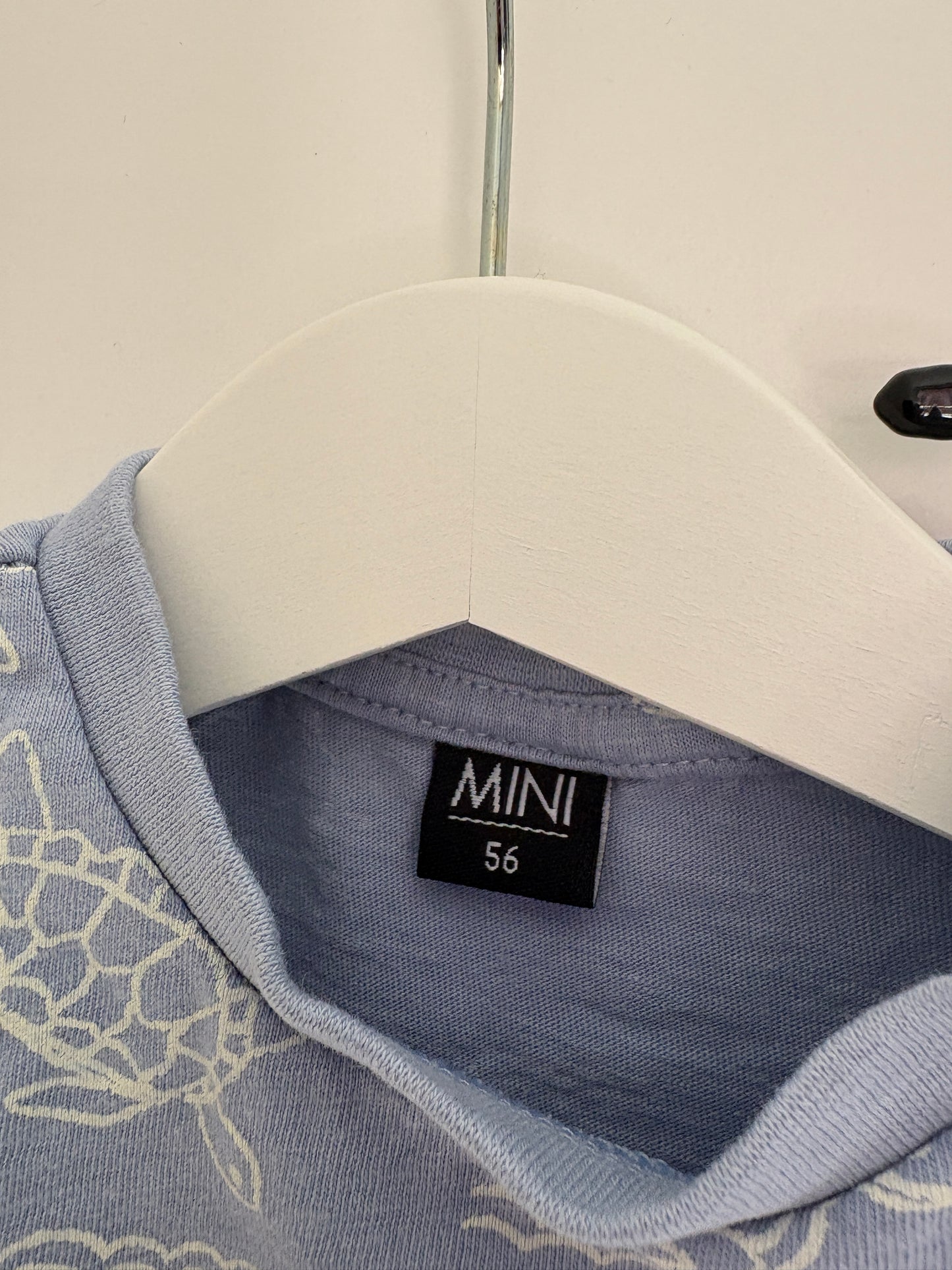 Lichtblauw setje met zeedieren: T-shirt en shortje