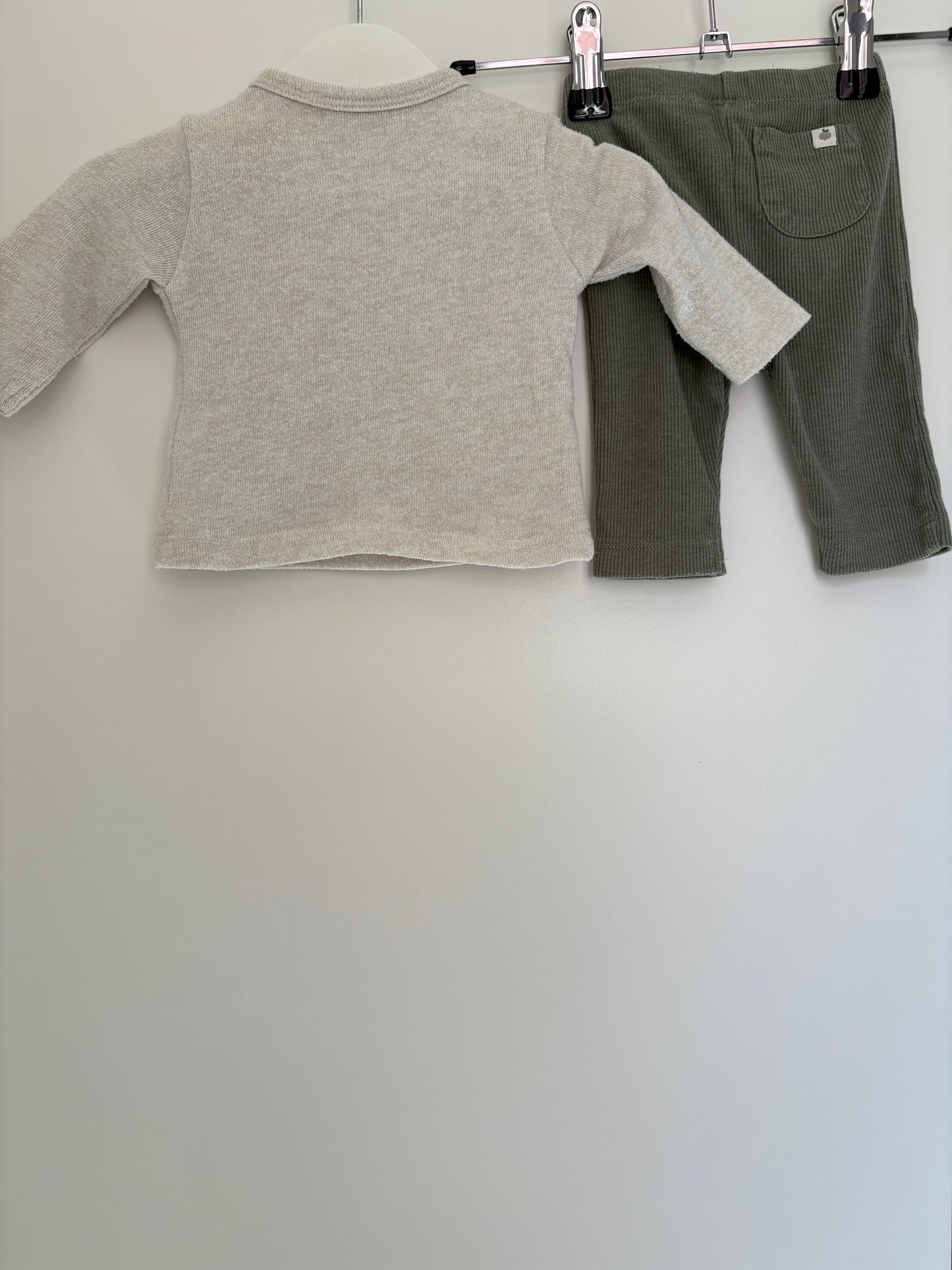 Setje "Oh Boy.": longsleeve en ribbroekje