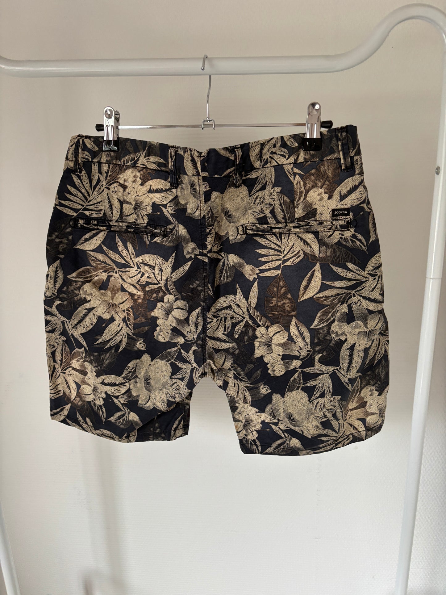 Marineblauwe/beige bermuda