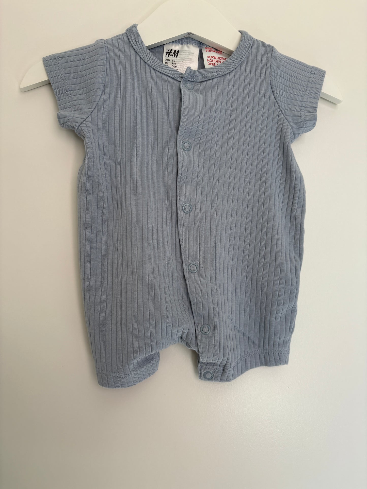 Lichtblauw zomerboxpakje