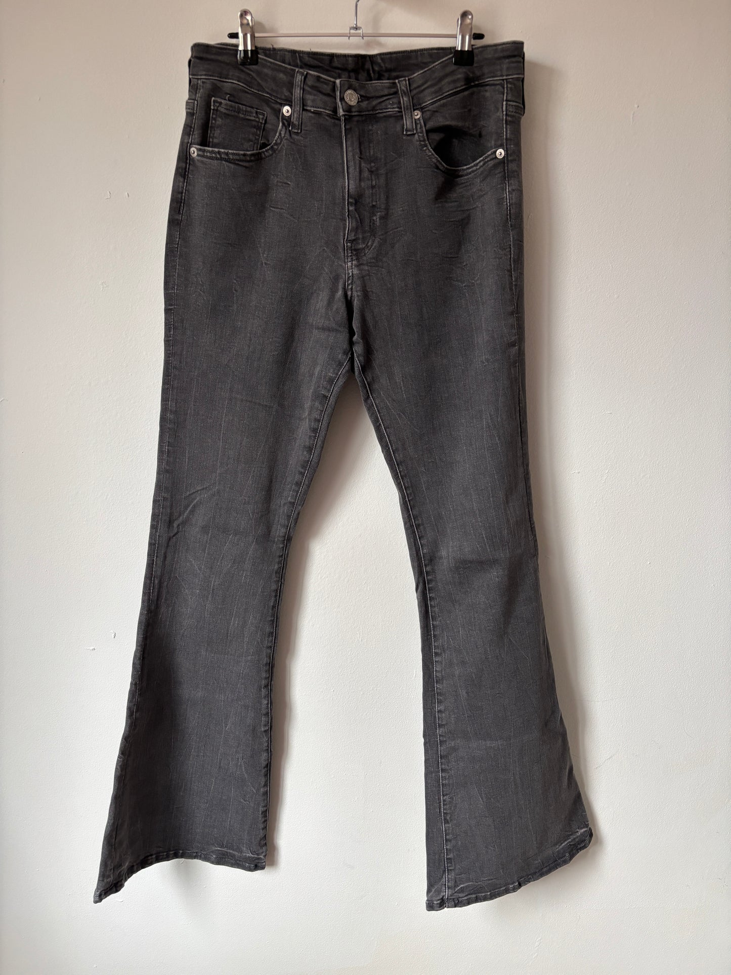 H&M flared jeans L - zeer goede staat  💸