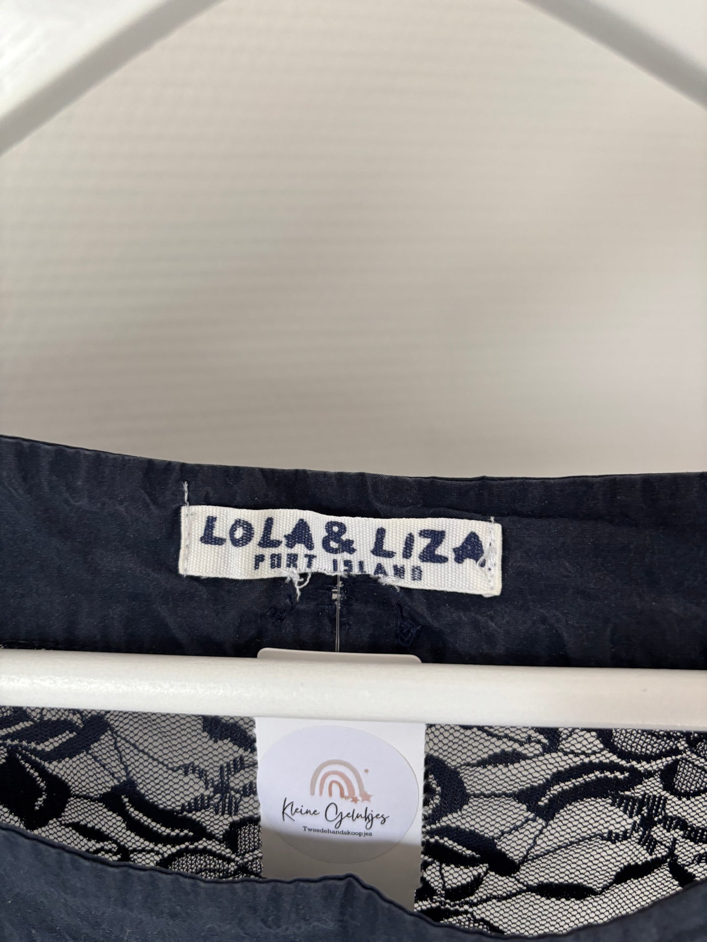 Marineblauwe gestreepte shirt met driekwartmouwen