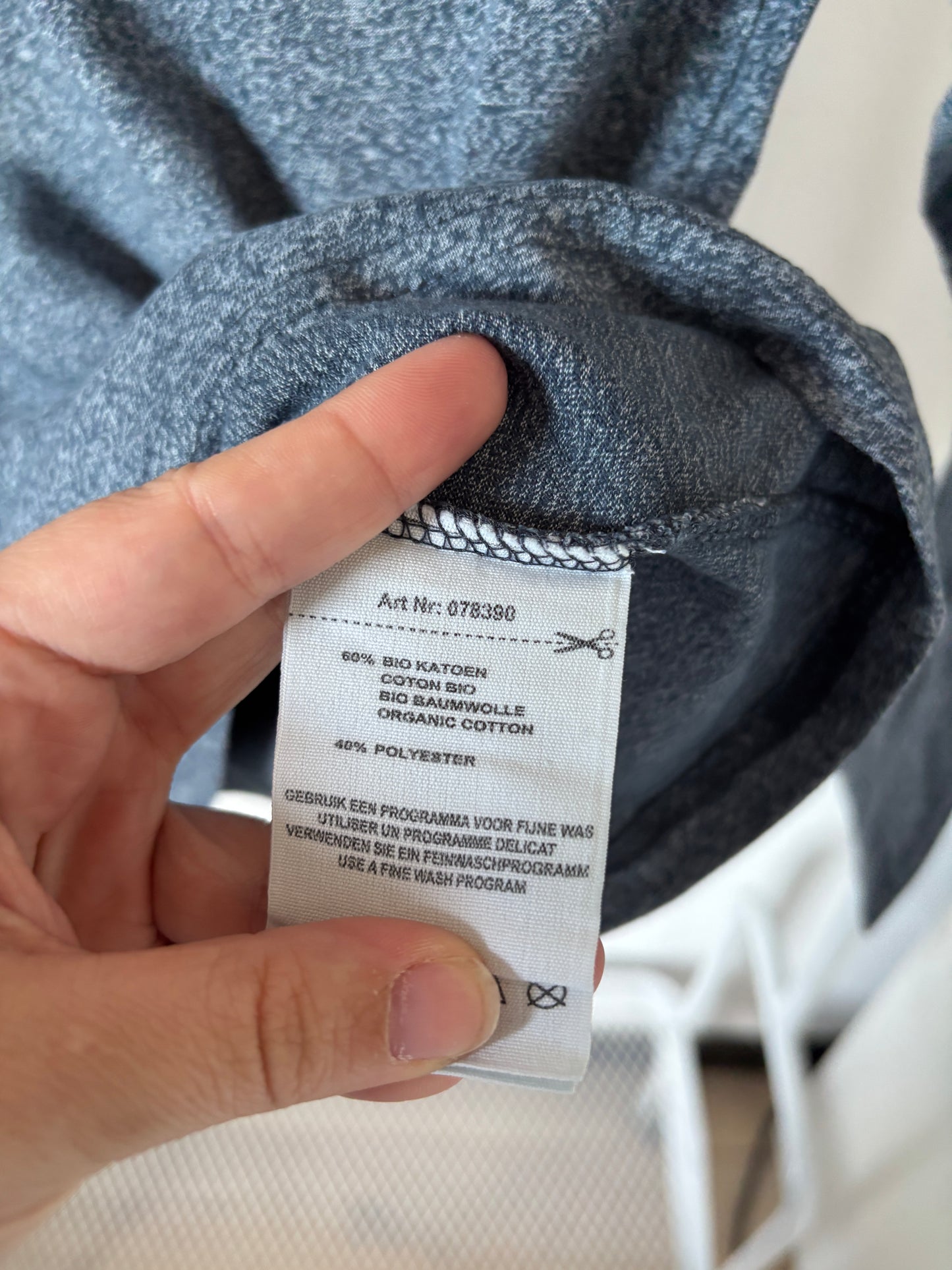 Marineblauwe longsleeve met rolkraag