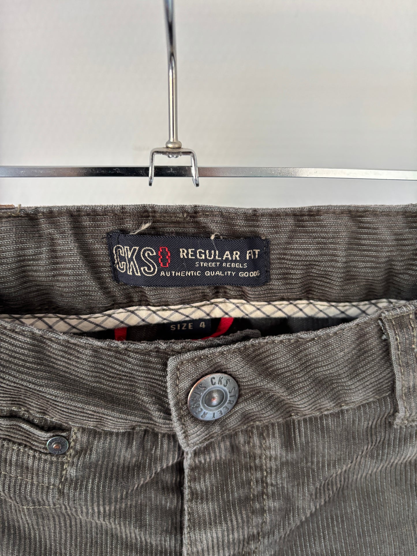 Bruine ribfluwelen broek