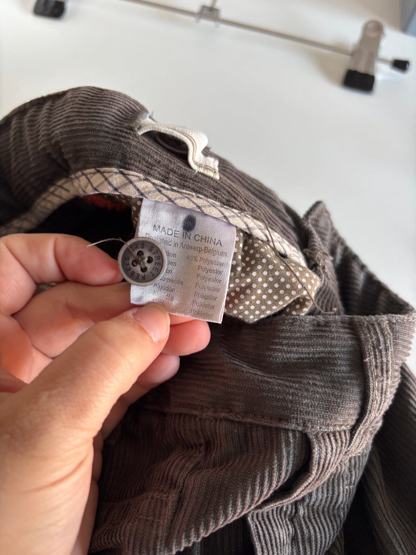 Bruine ribfluwelen broek