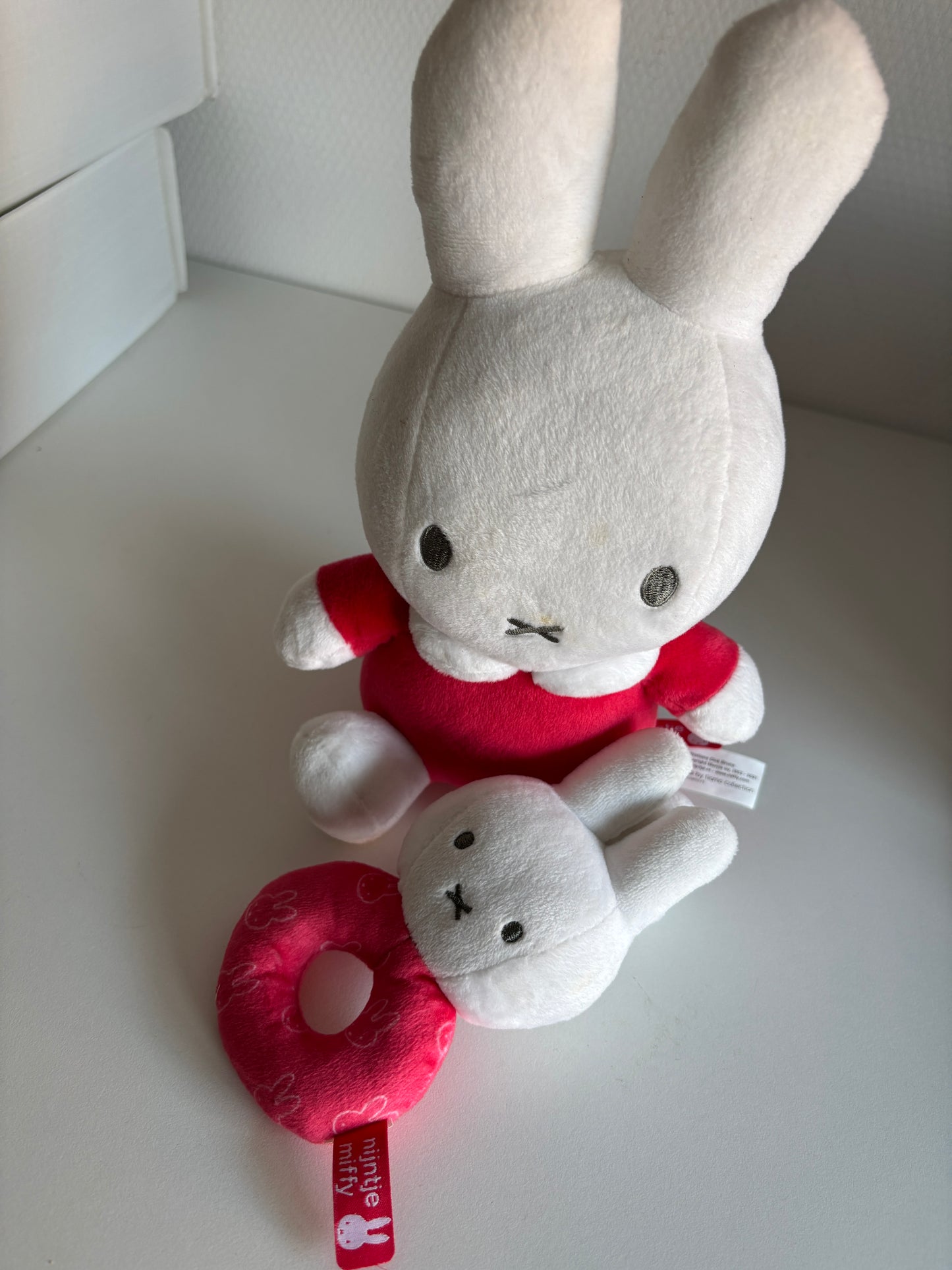 Set Nijtje: rammelbeertje en rammelaar