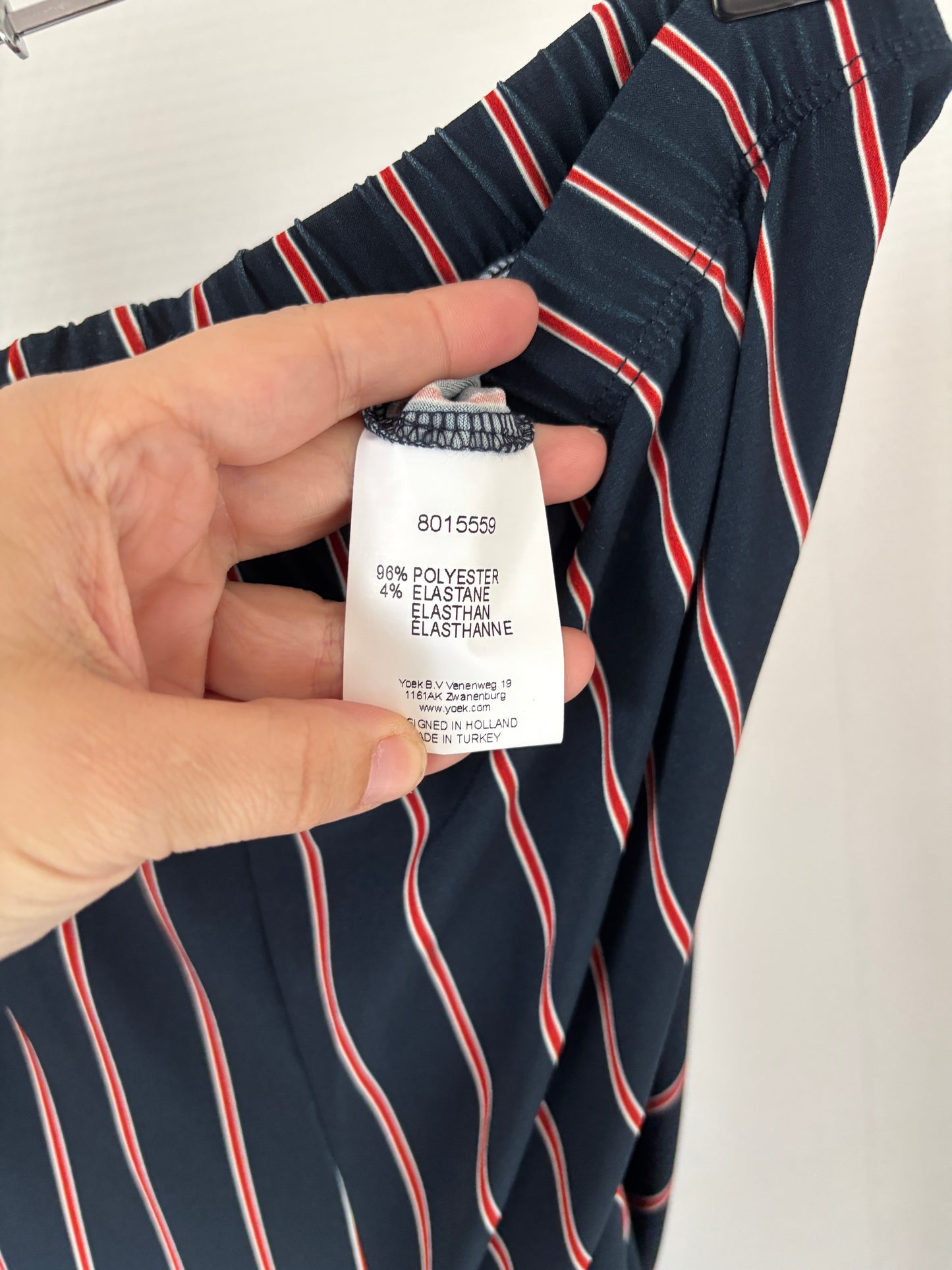Marineblauwe gestreepte broek