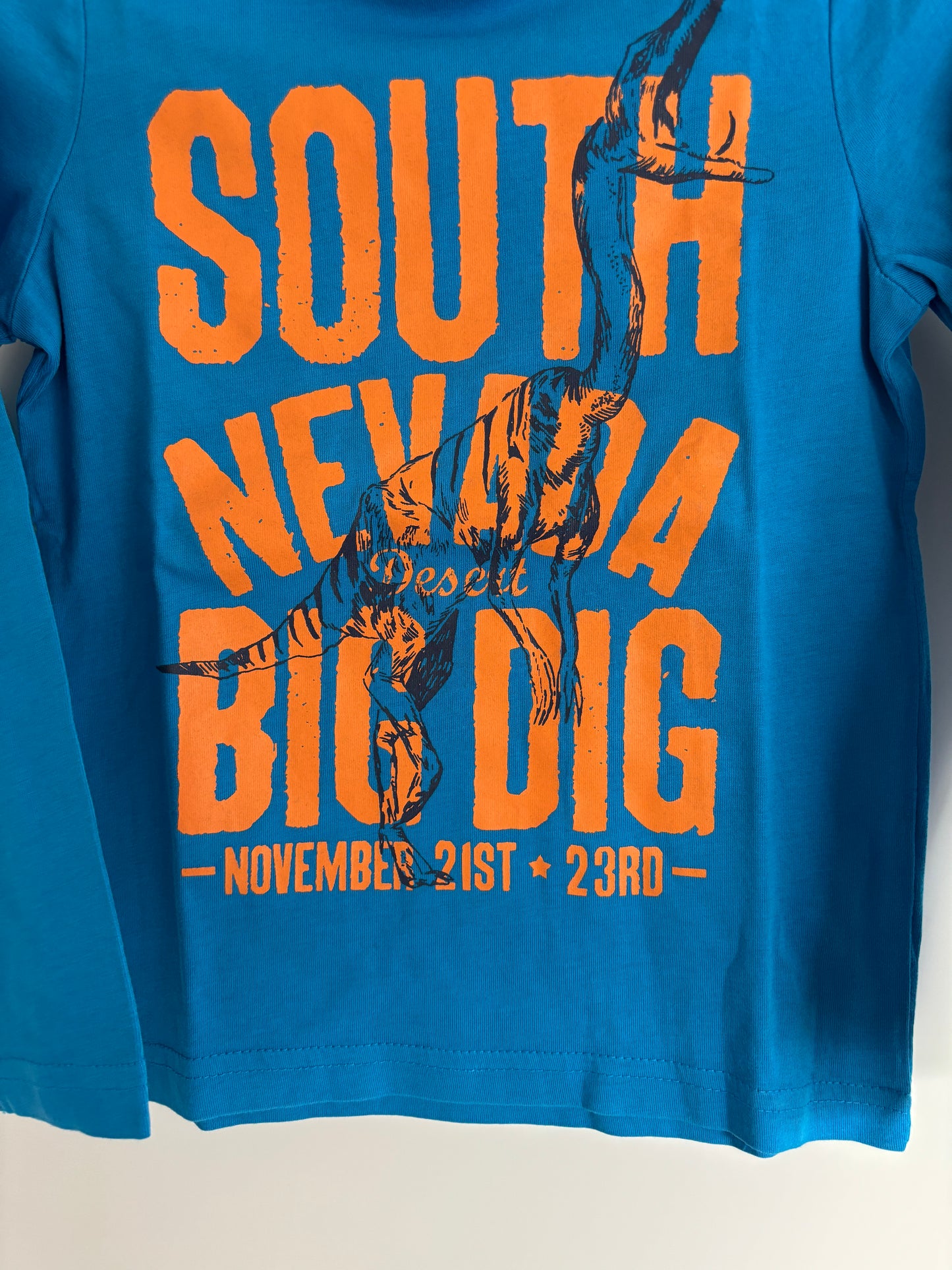 Blauwe longsleeve met dino