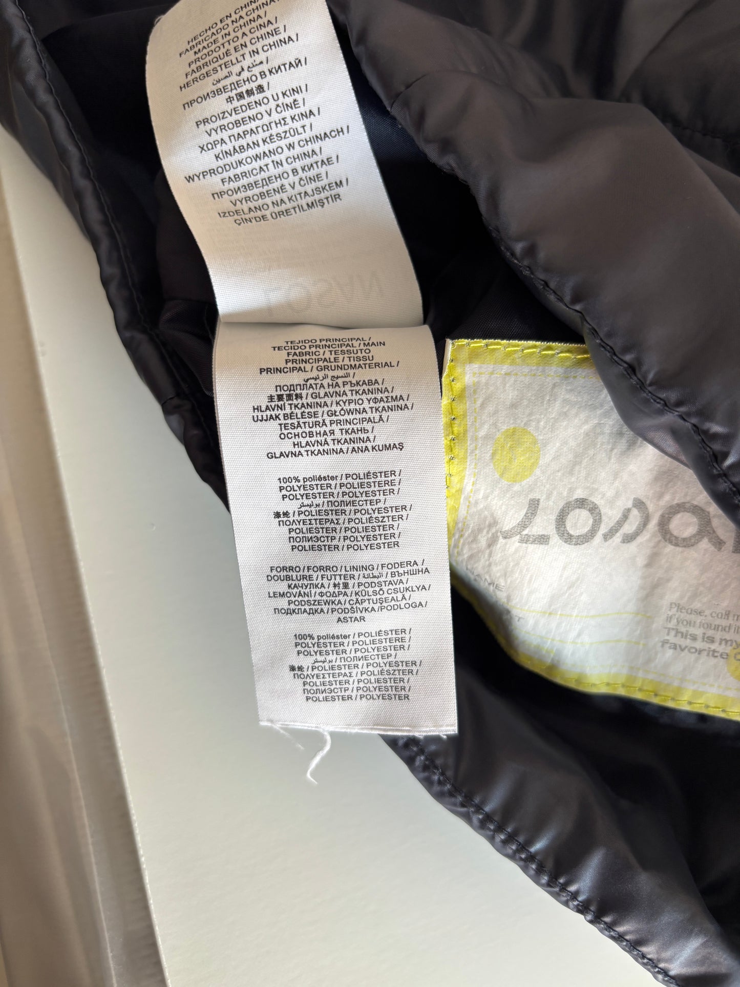 Marineblauwe tussenseizoensjas