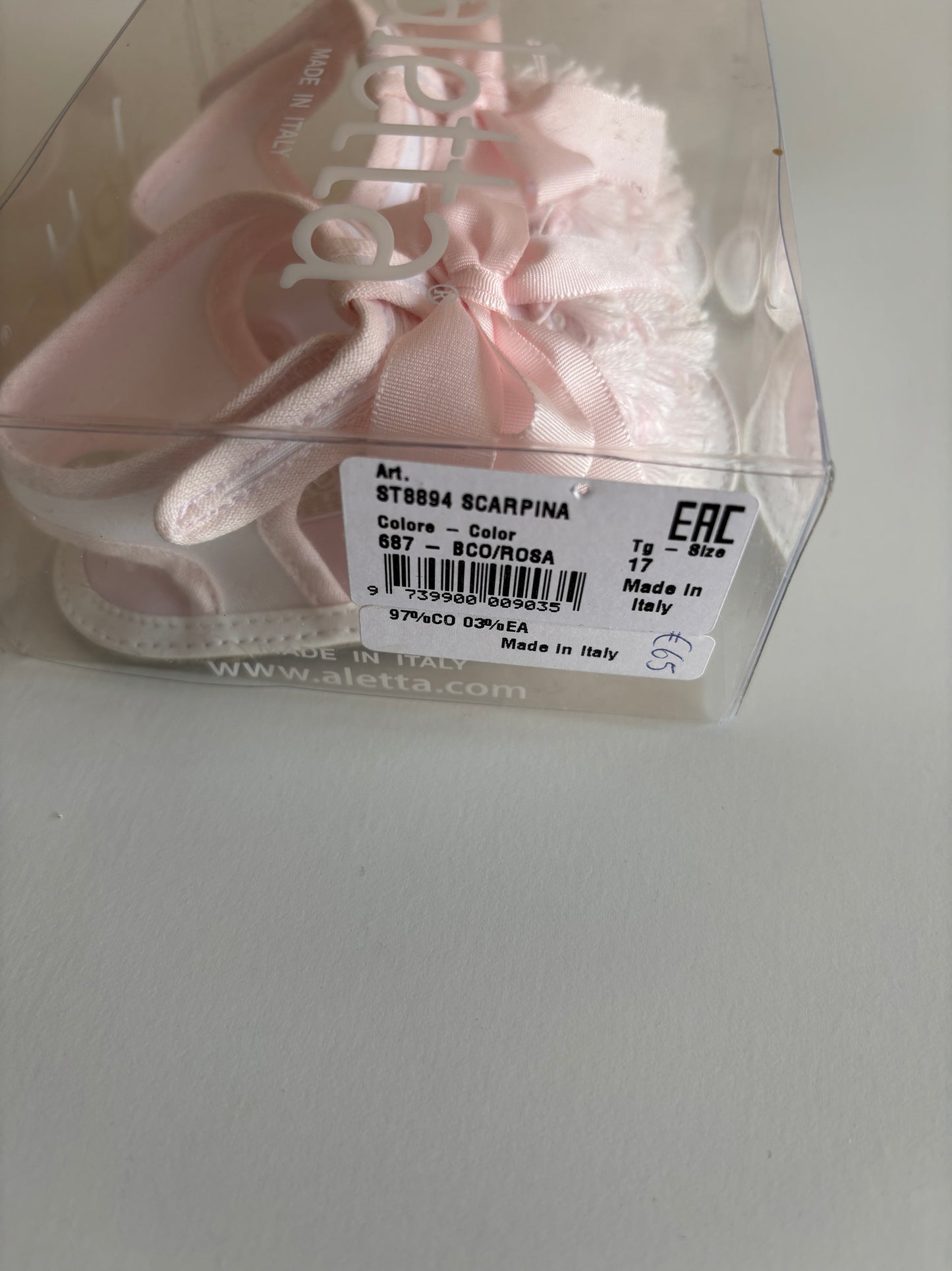 Lichtroze sandaaltjes