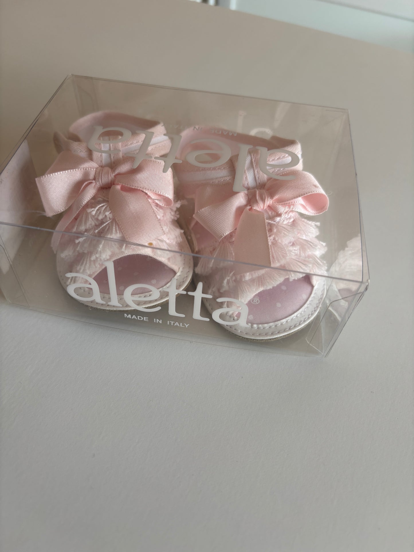 Lichtroze sandaaltjes