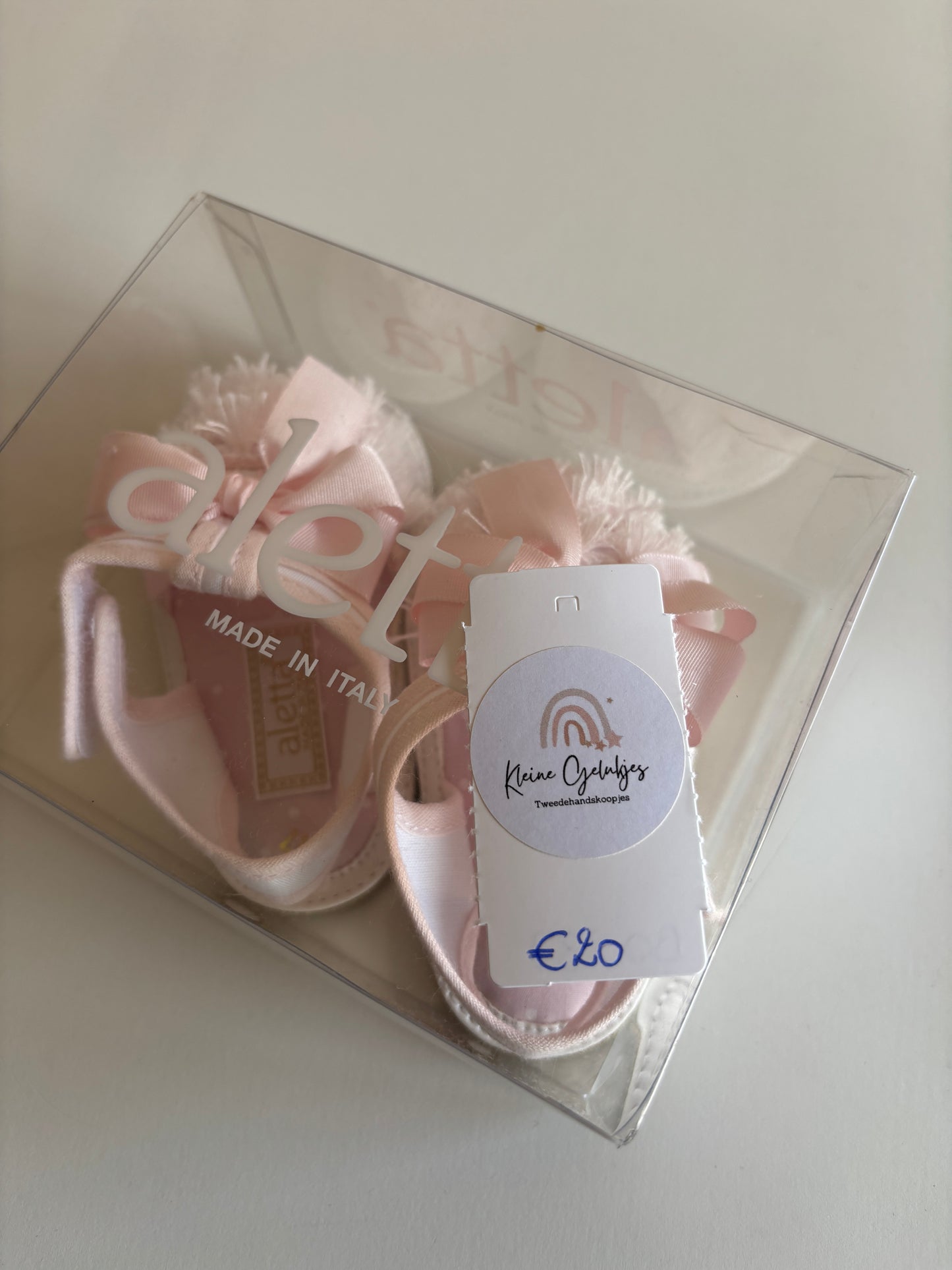 Lichtroze sandaaltjes