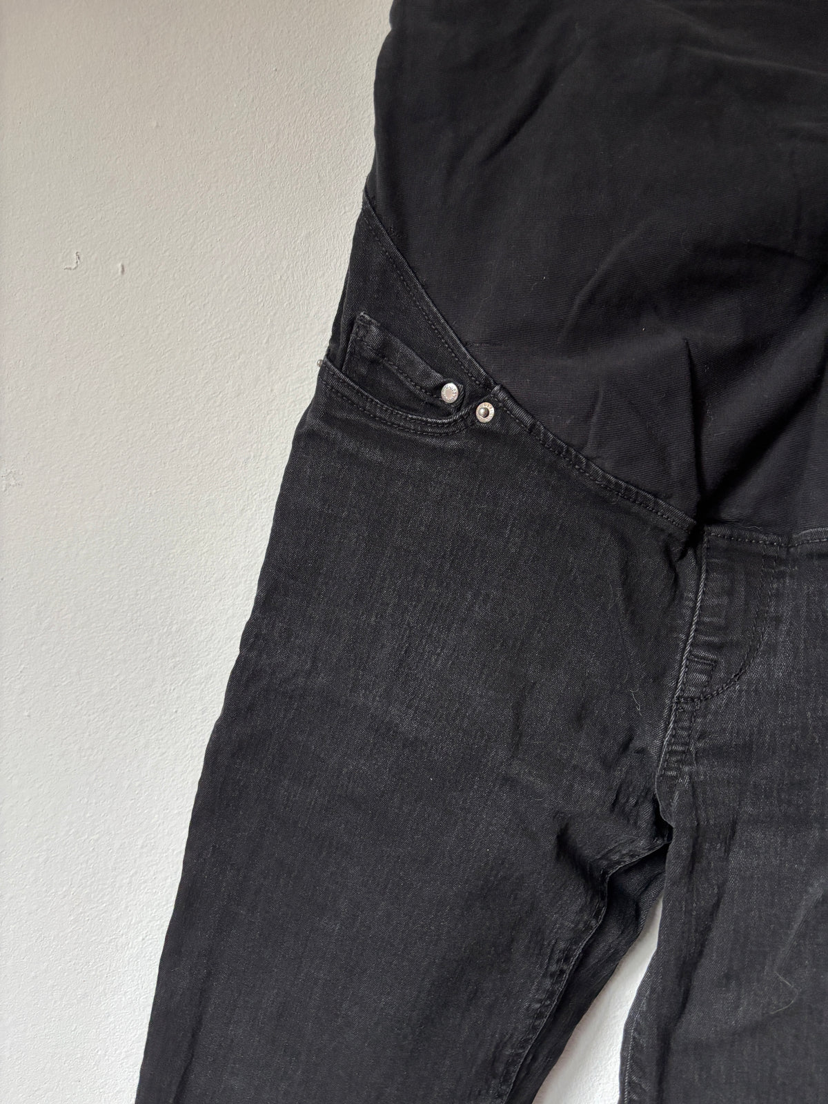 Zwarte zwangerschapsjeans | H&M | M