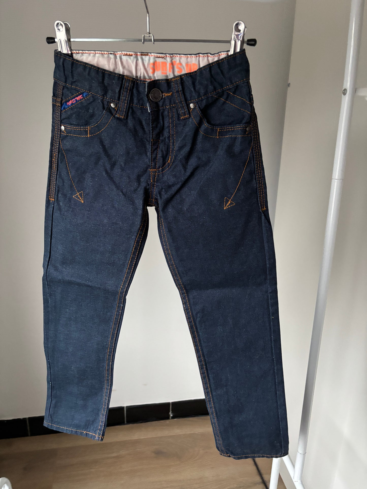 Marineblauwe jeansbroek