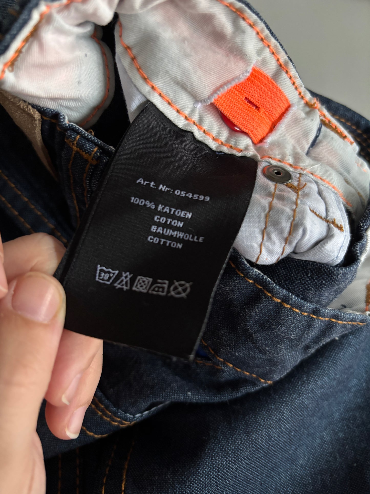 Marineblauwe jeansbroek