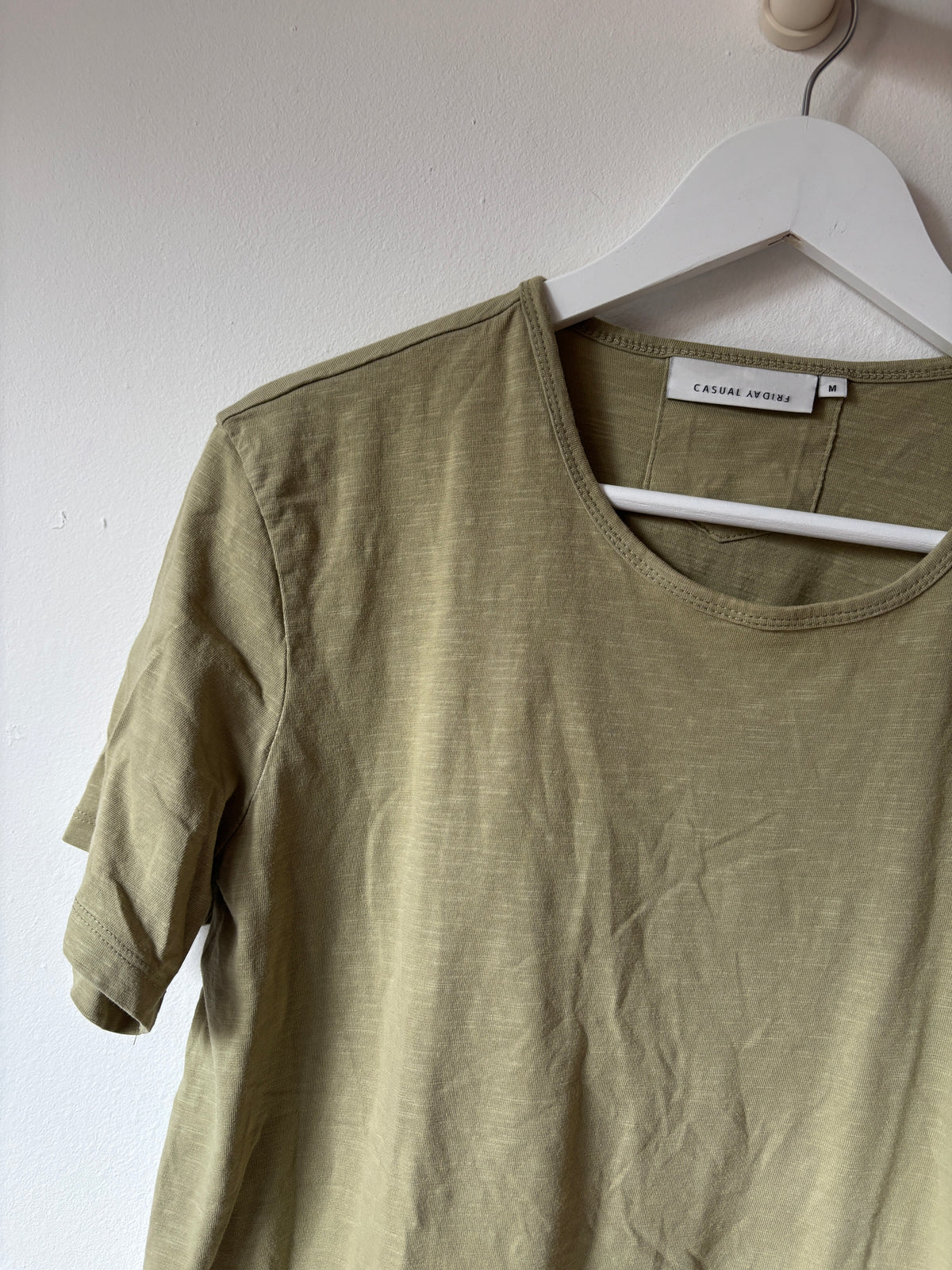 Olijfgroene T-shirt | Casual Friday | M