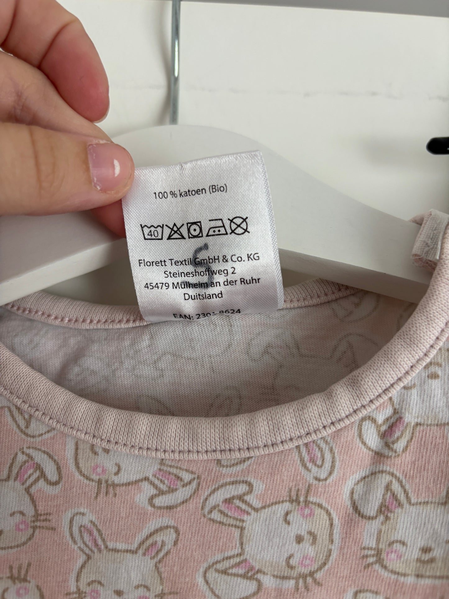 Lichtroze tweedelige pyjama