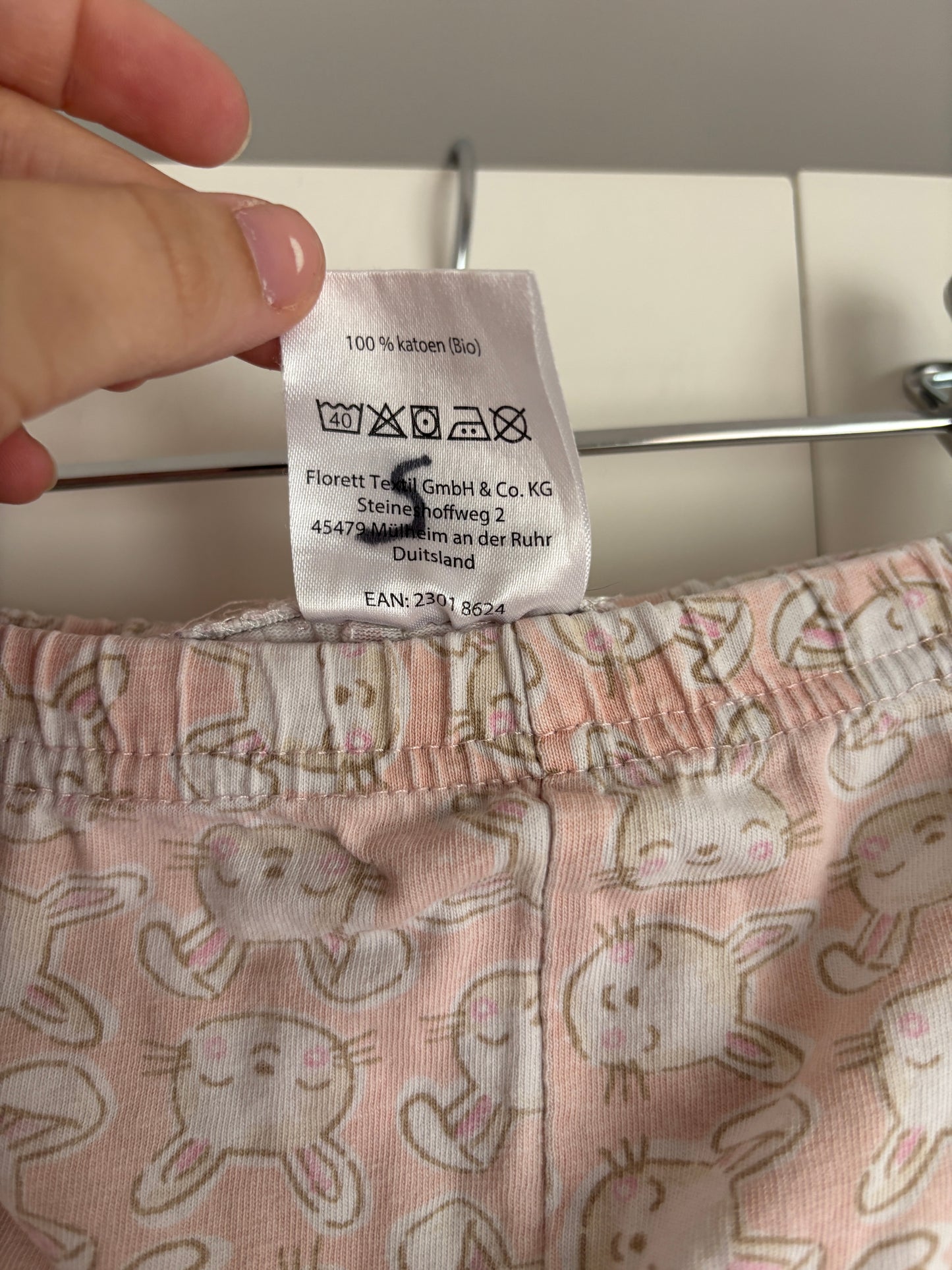 Lichtroze tweedelige pyjama