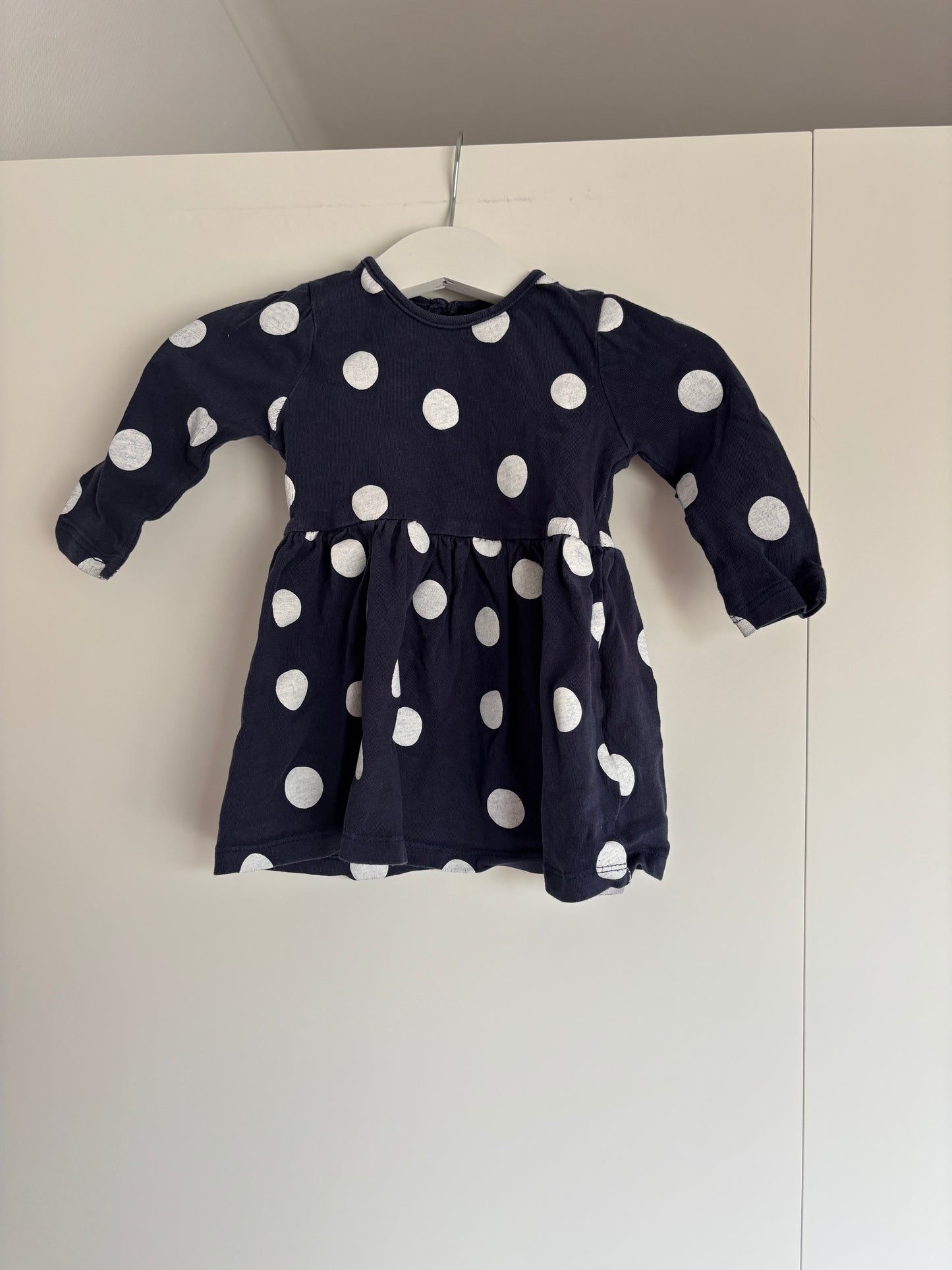 Marineblauwe bollenjurkje