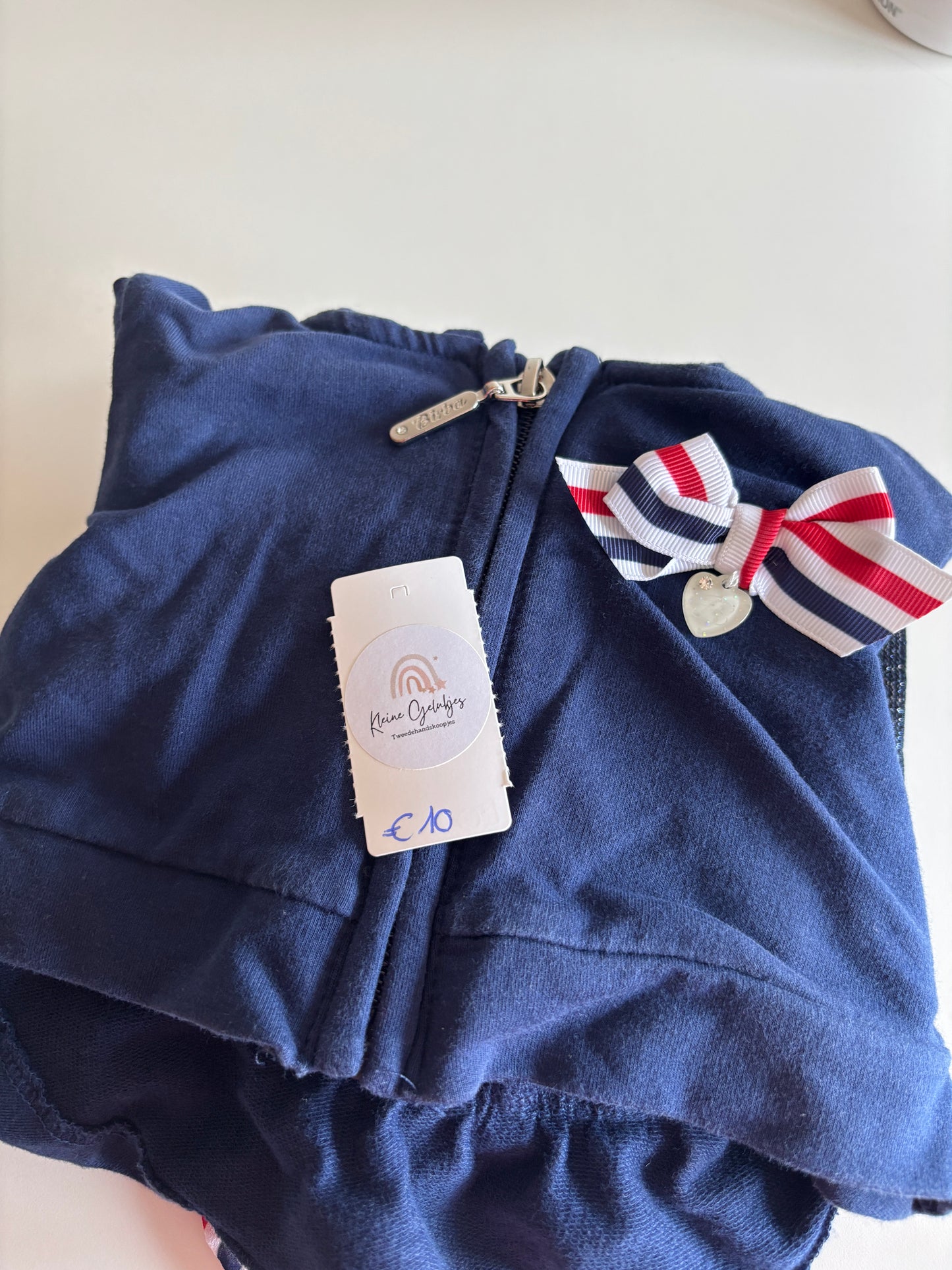 Setje: vest, polo en rokje