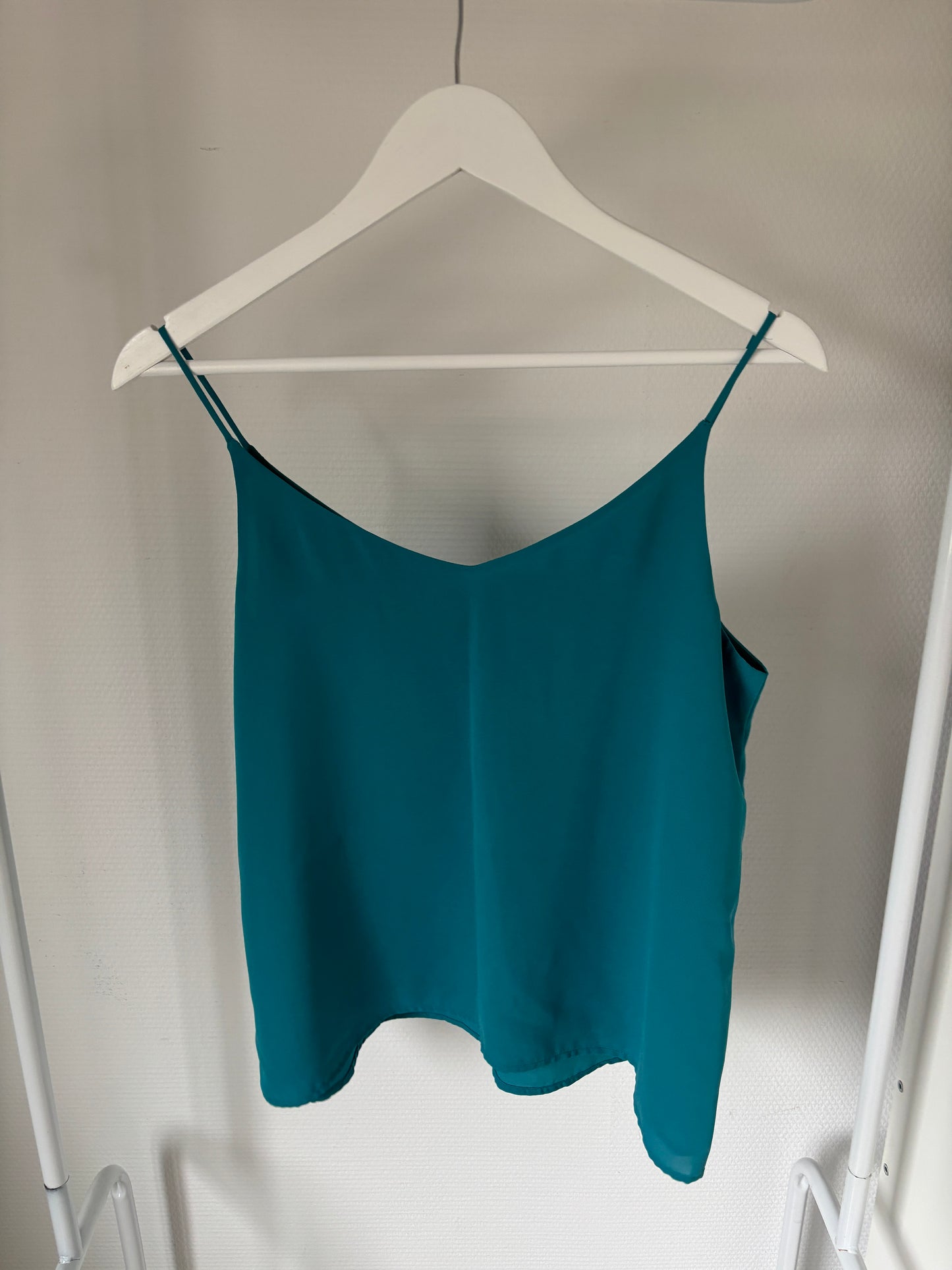 Turquoise top