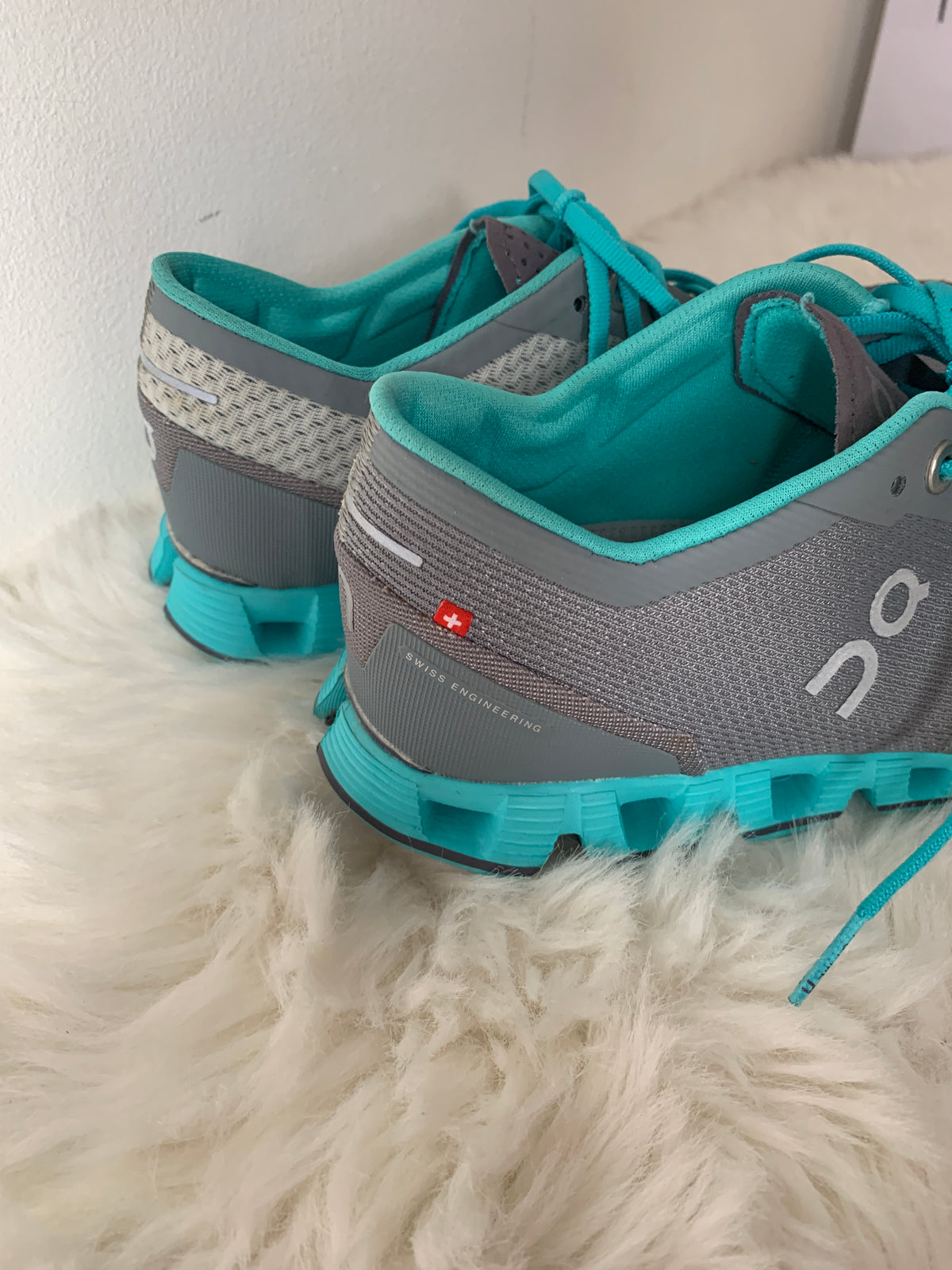 Grijze sportschoenen | On | 37