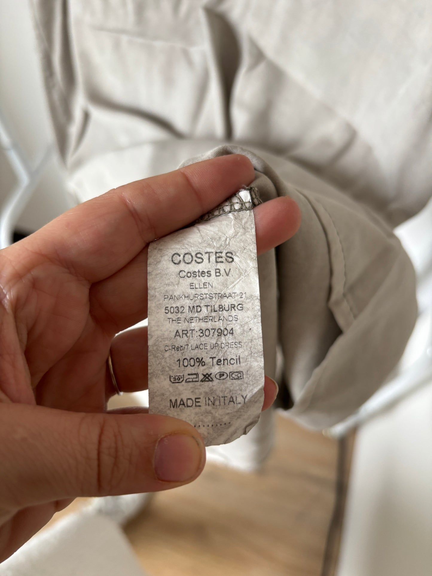 Lichtgrijze jeansjurk