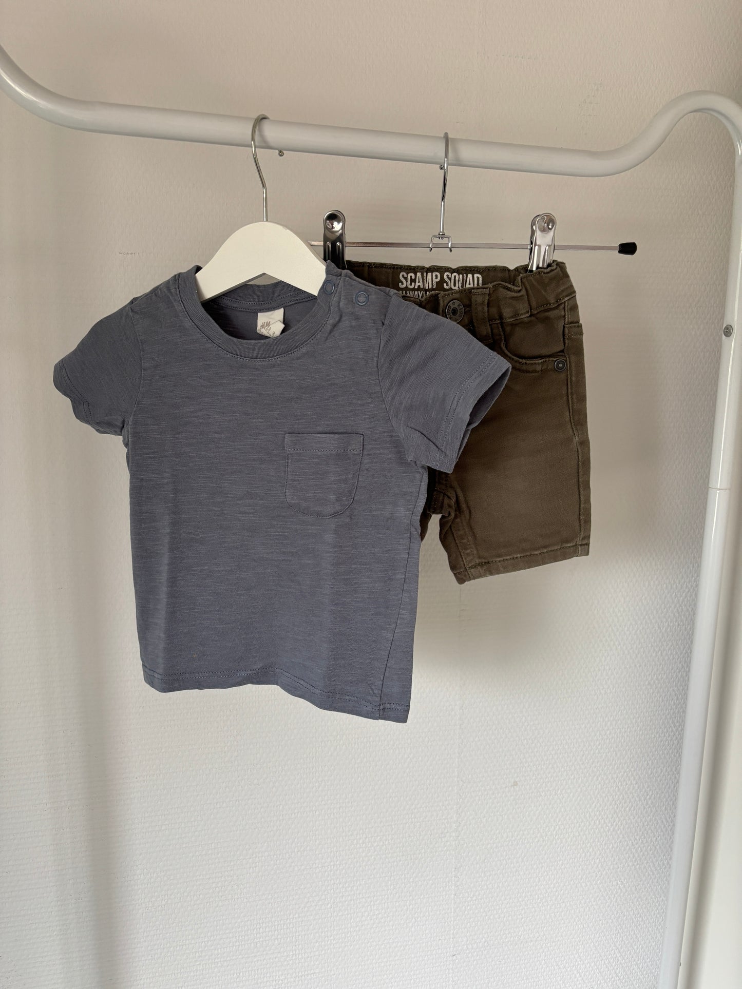 Setje: T-shirt en bermuda