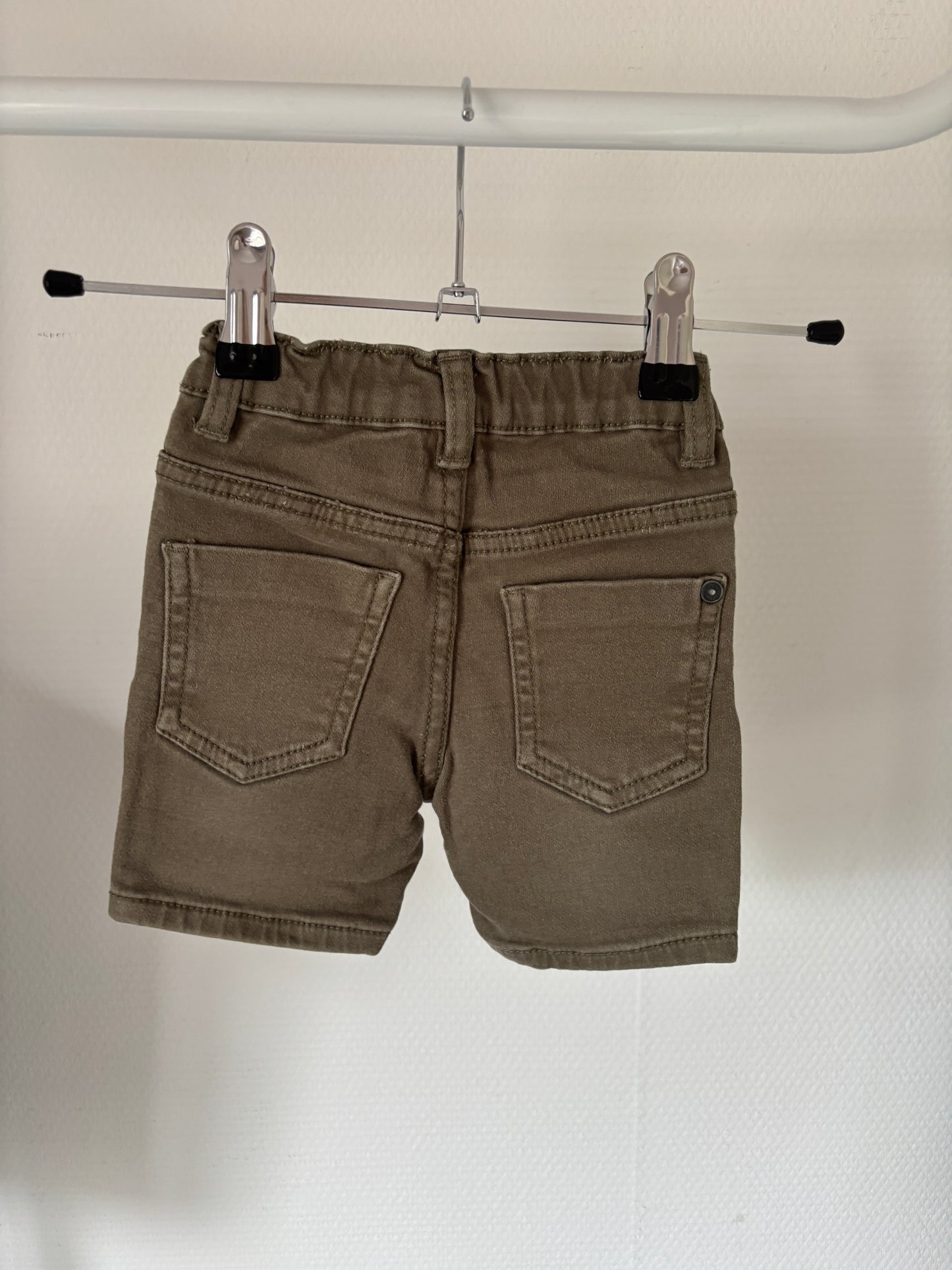 Setje: T-shirt en bermuda