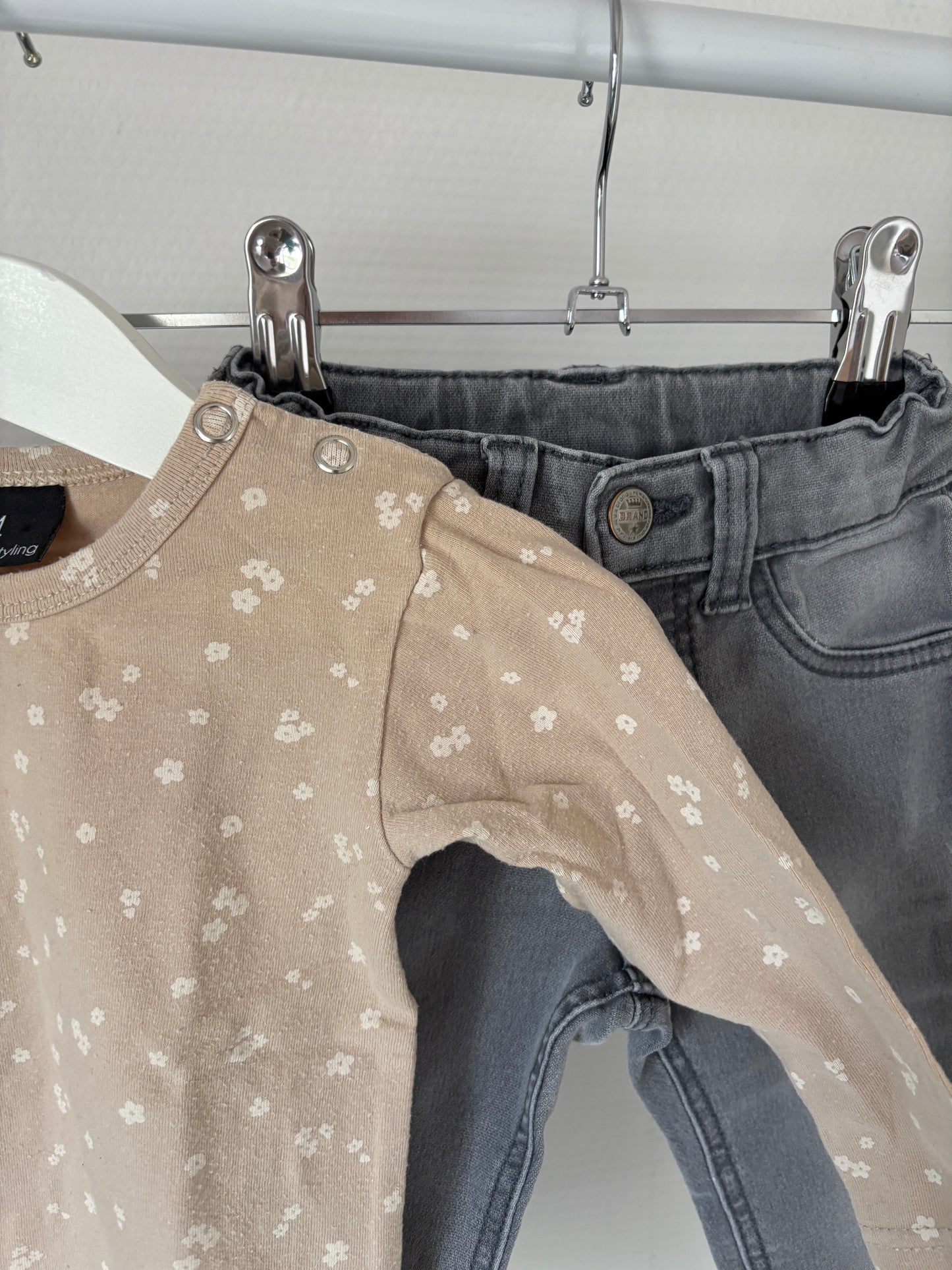 Setje: longsleeve en jeansbroek