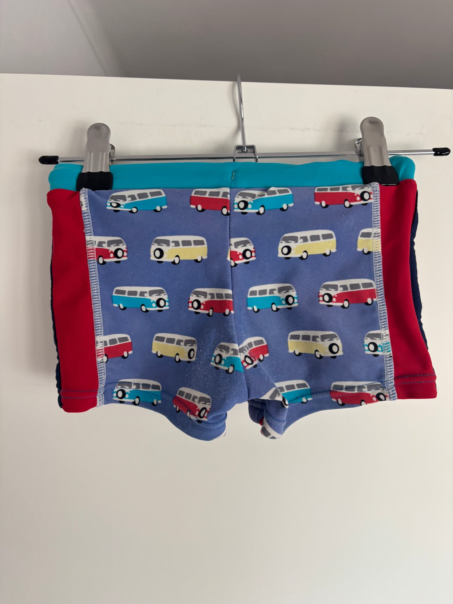 Zwembroekje met busjes