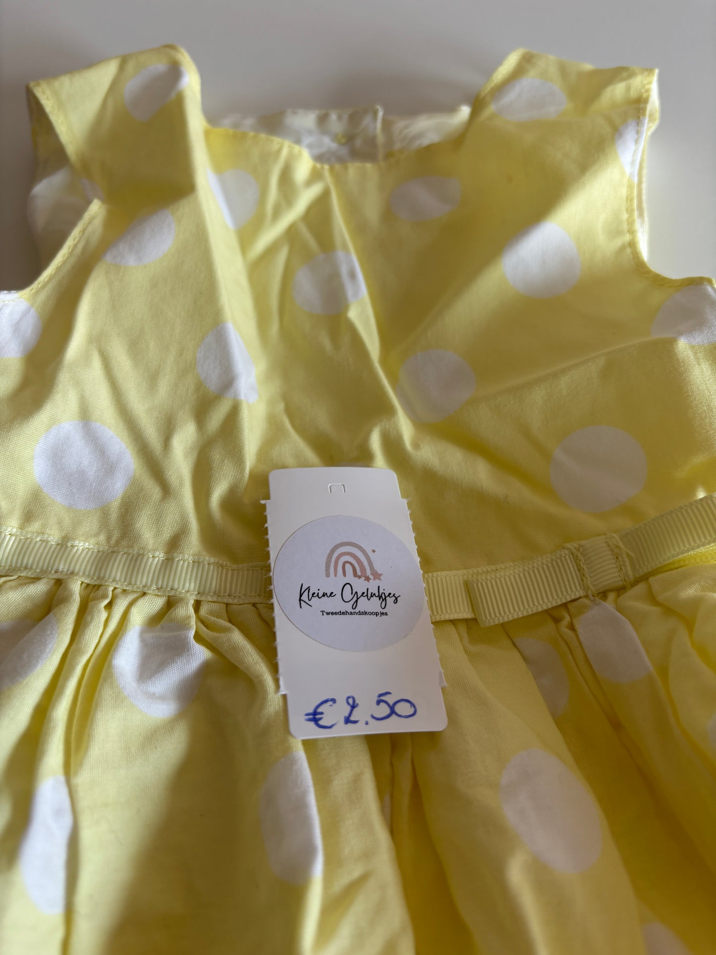 Lichtgeel bollenjurkje