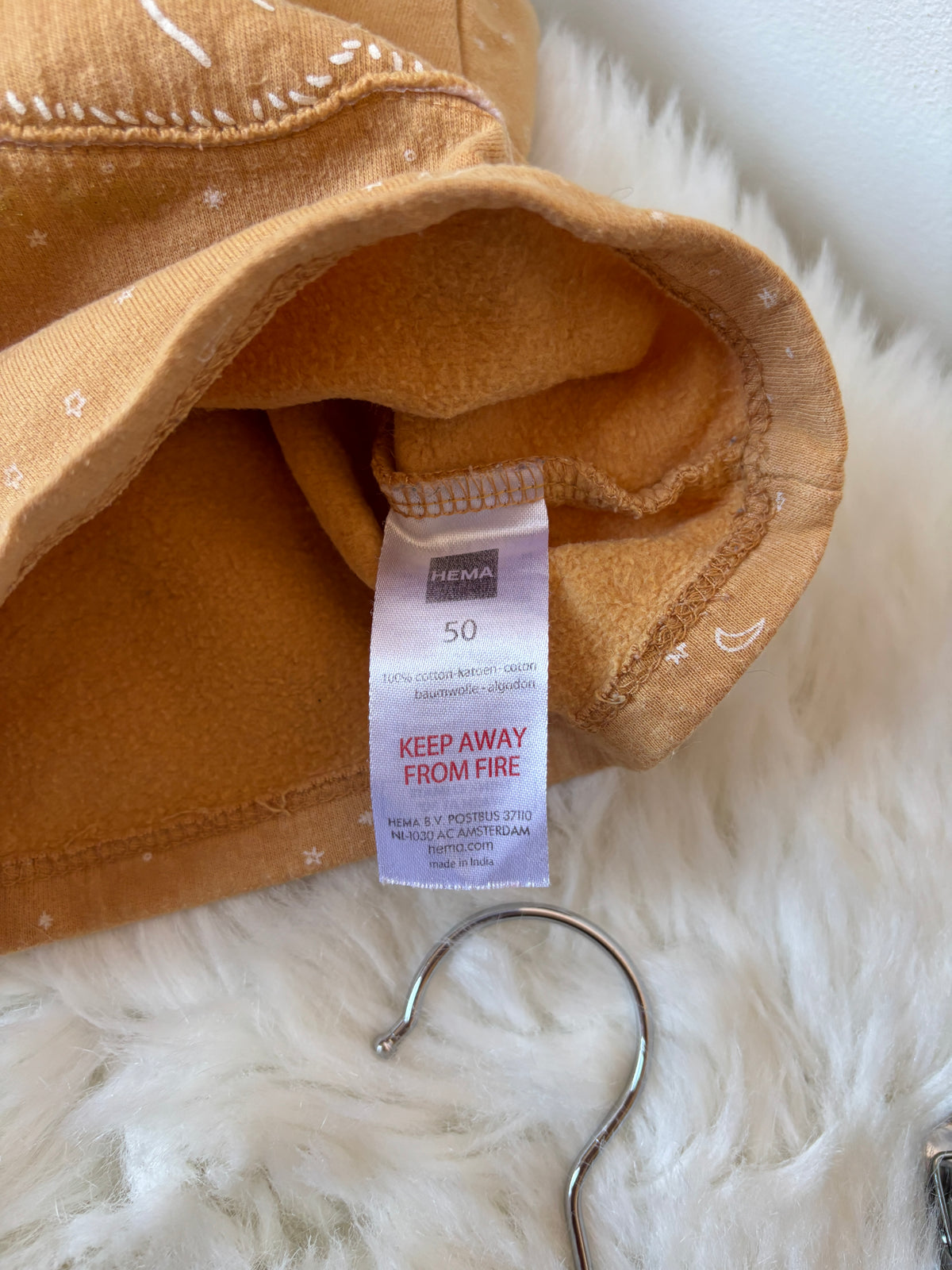 Mosterdgeel setje | Hema | 50
