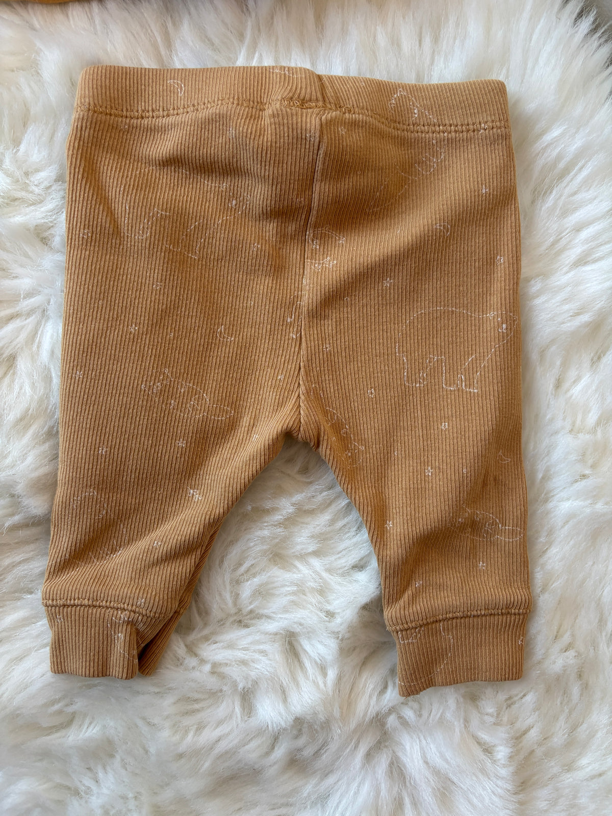 Mosterdgeel setje | Hema | 50