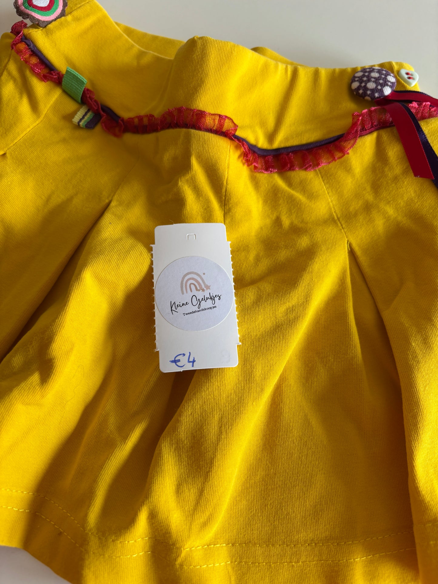 Geel rokje