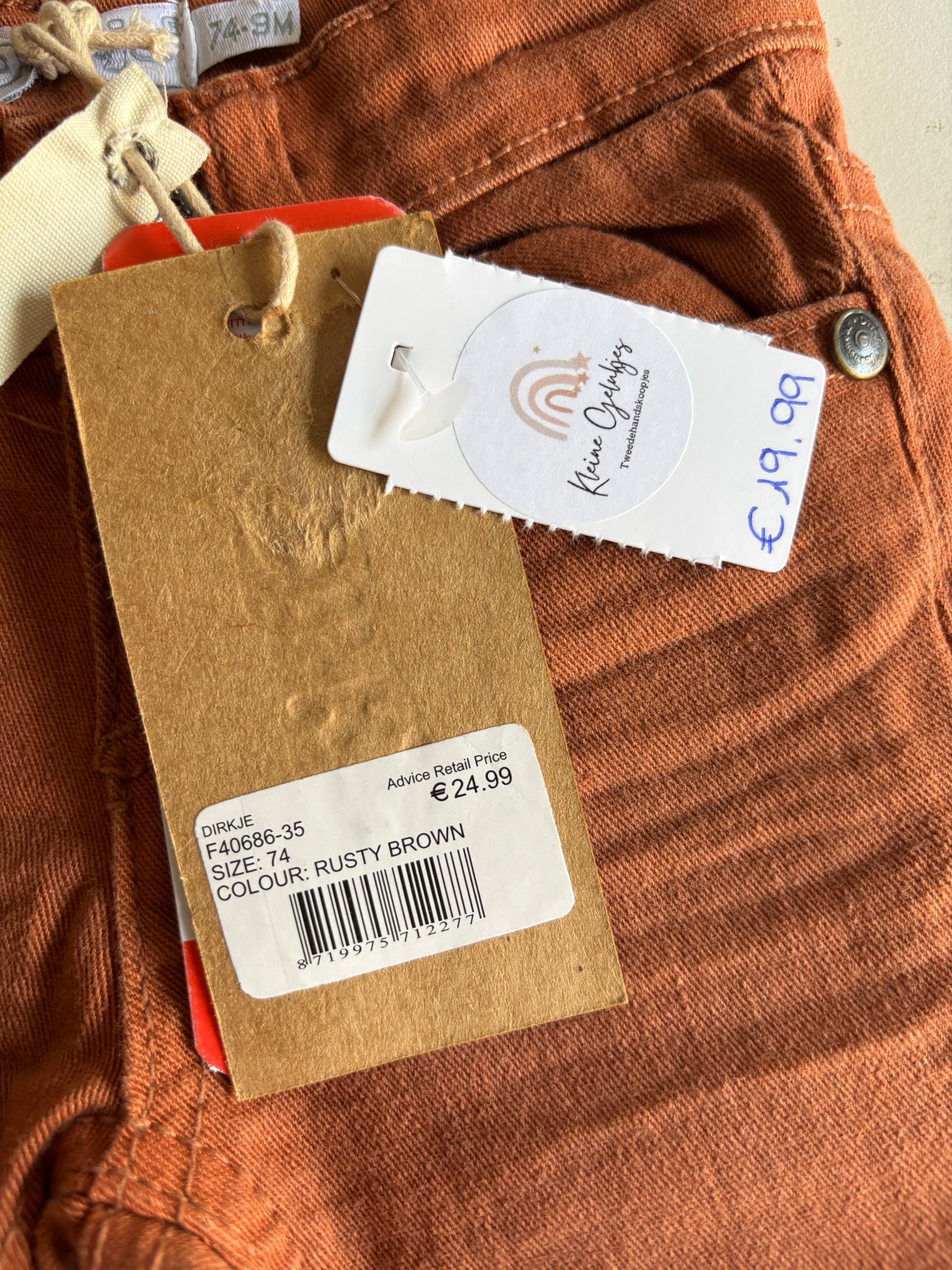 Roestbruine jeansbroek