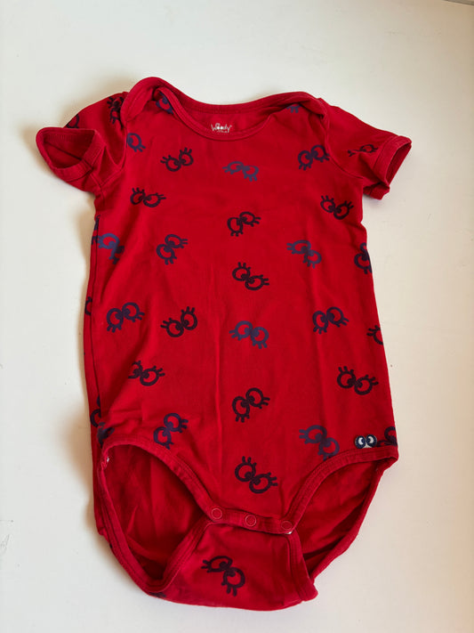 Rode romper met korte mouwen