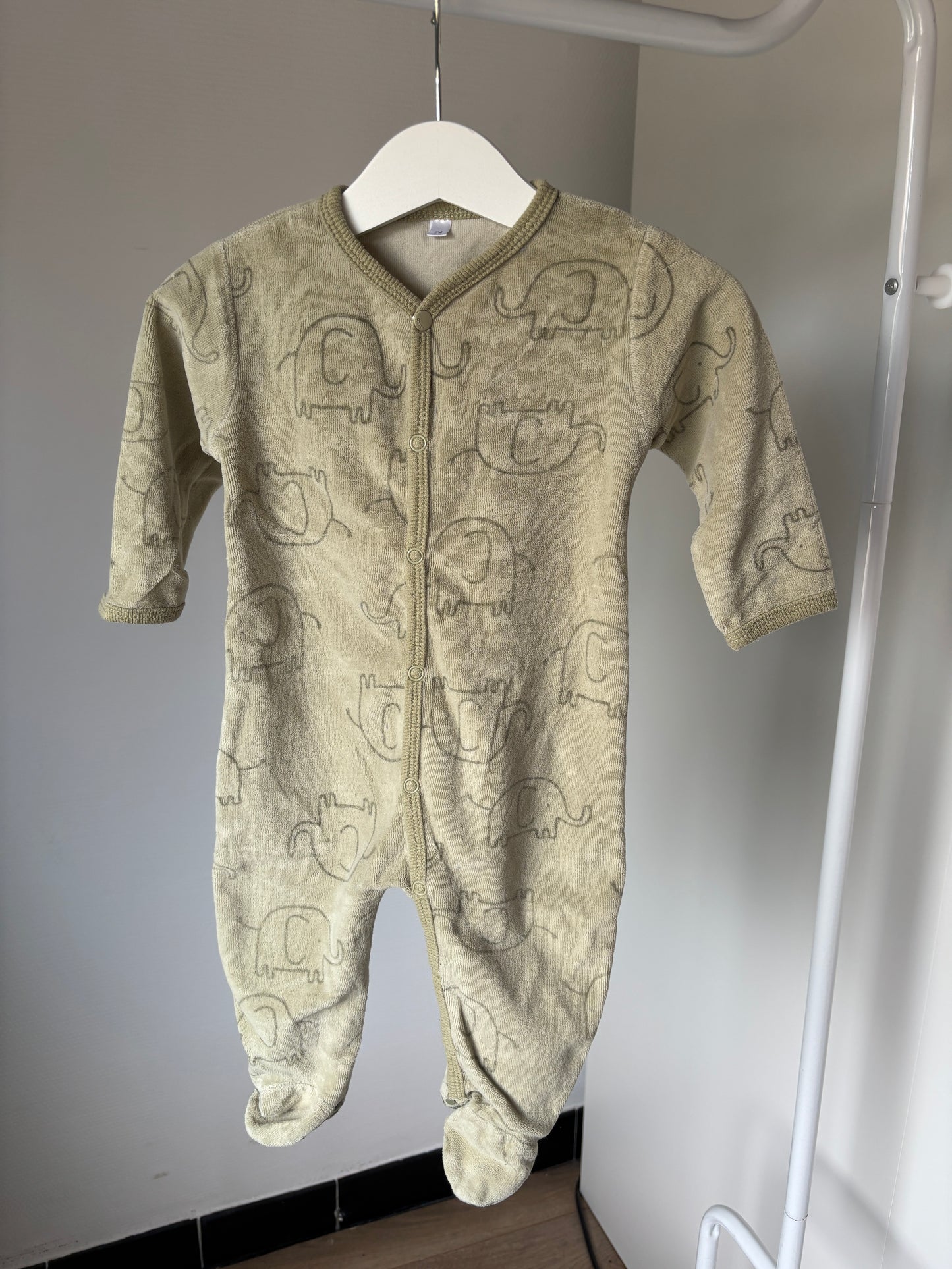 Khaki eendelige winterpyjama
