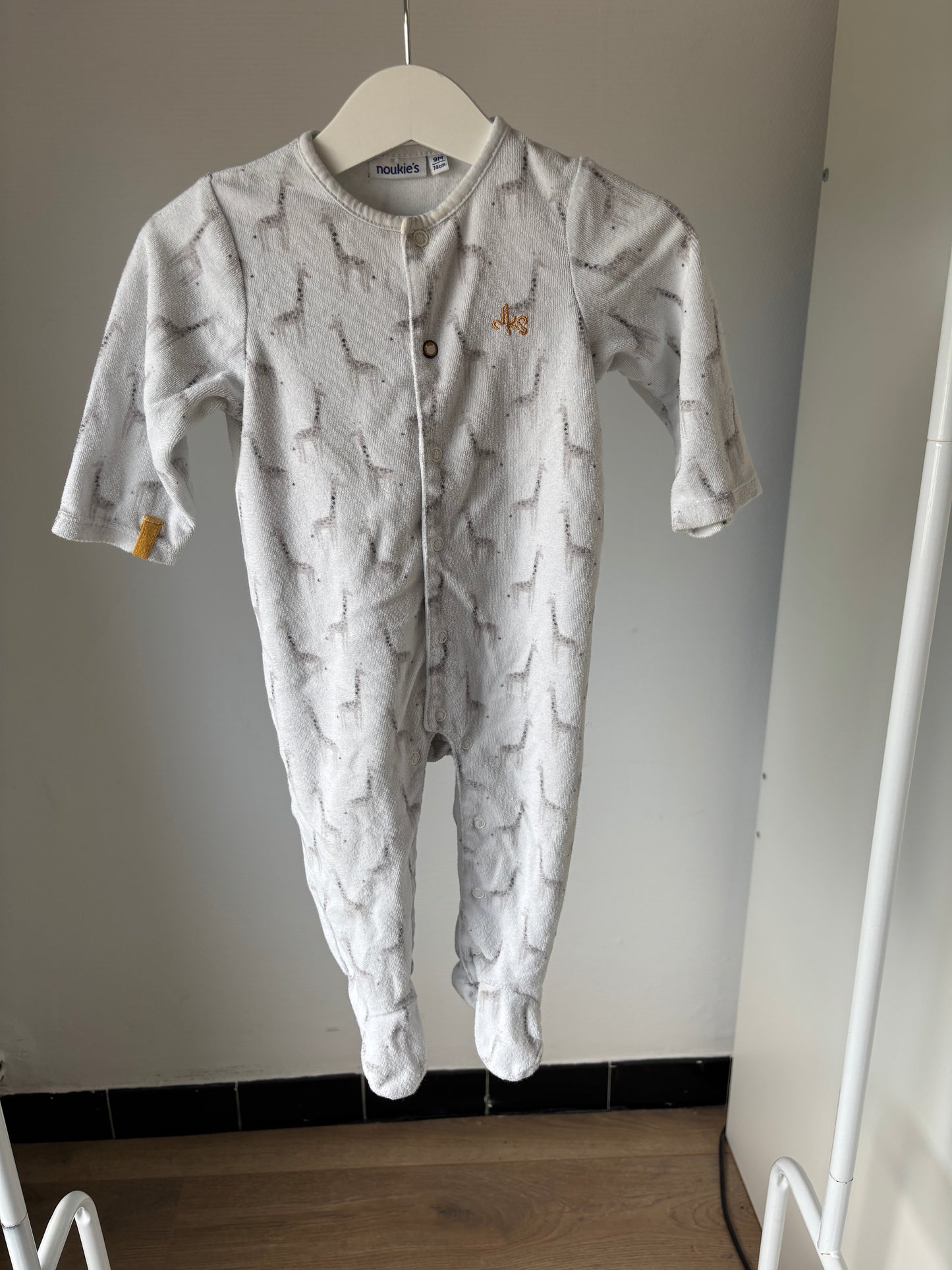 Witte eendelige winterpyjama