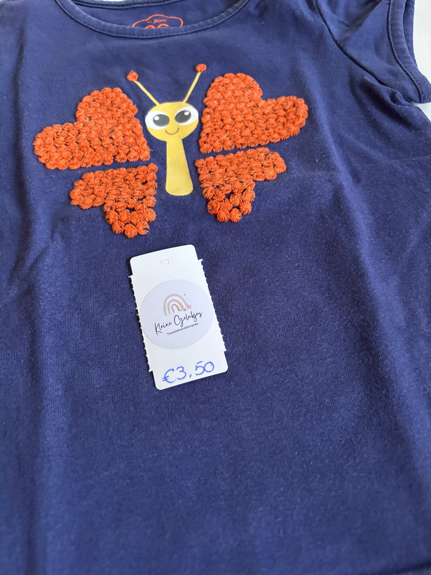 Donkerblauwe T-shirt met vlinder