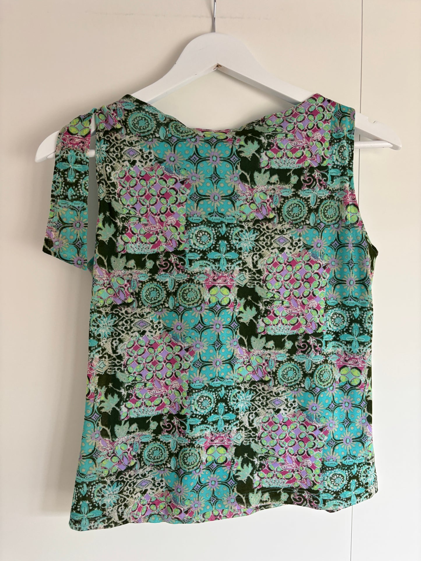 Blauwe bloemenblouse